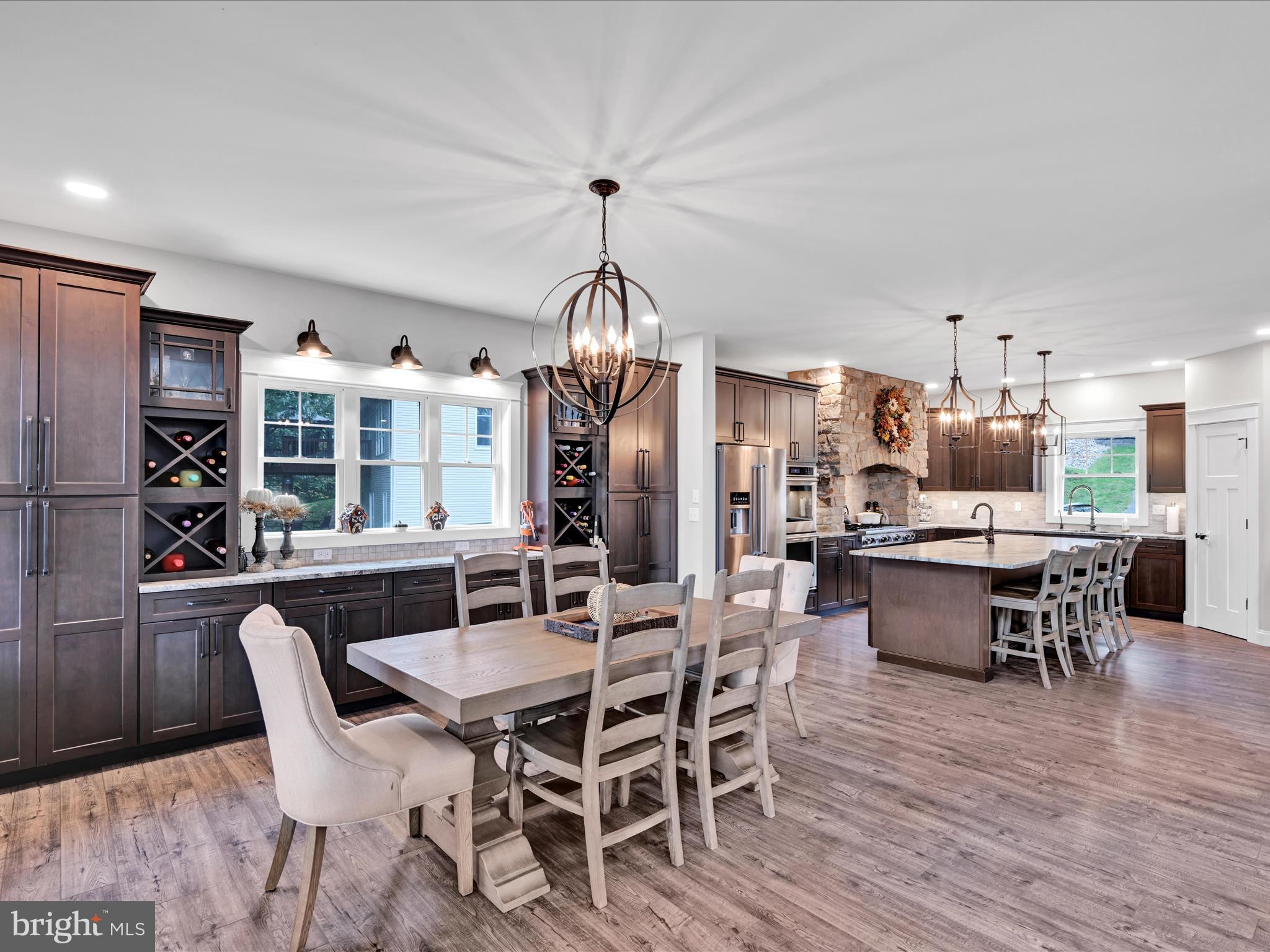 LAKE WYNONAH - Residential