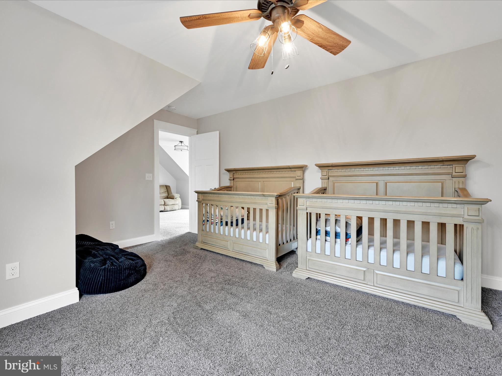 LAKE WYNONAH - Residential