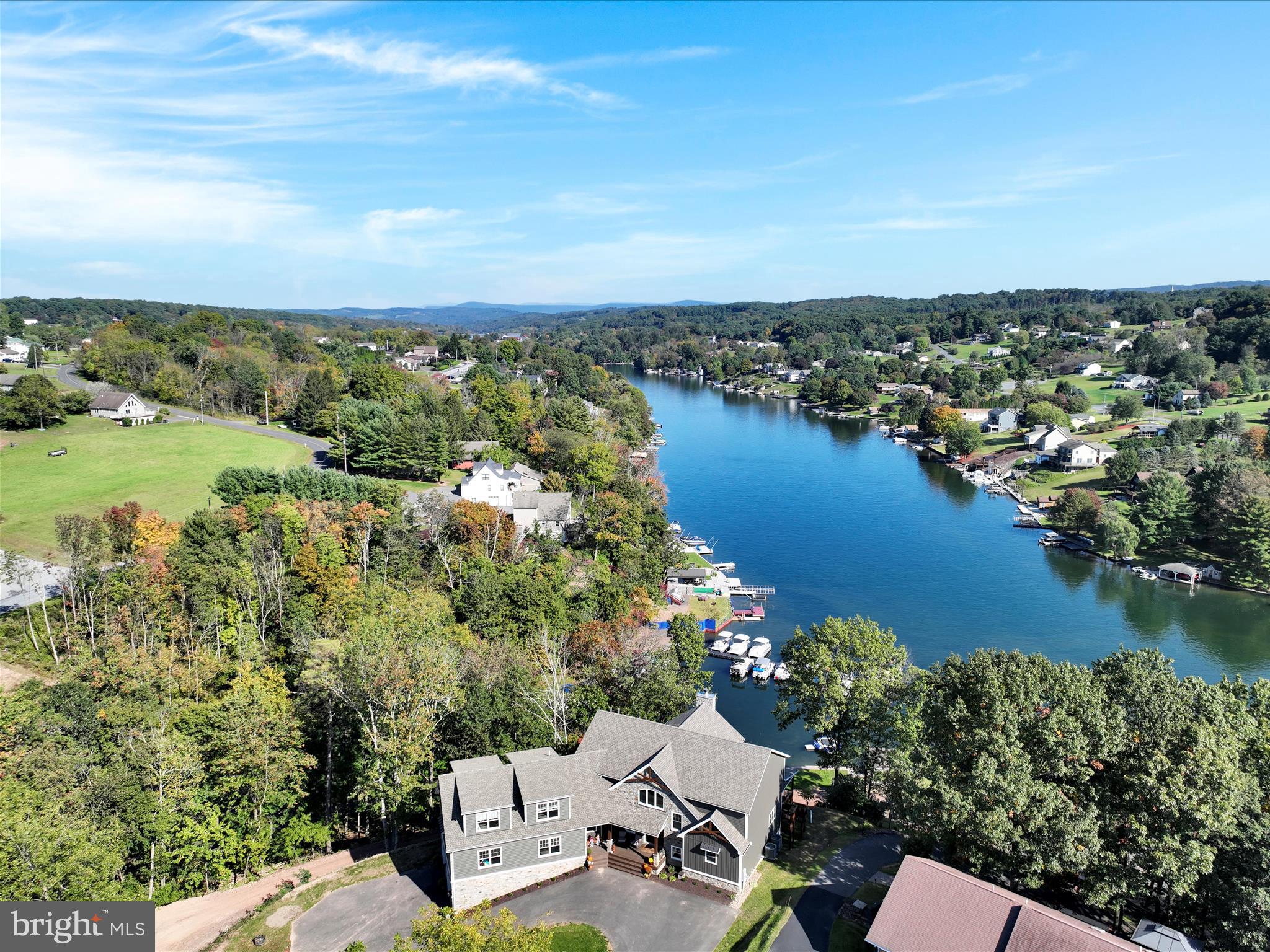 LAKE WYNONAH - Residential
