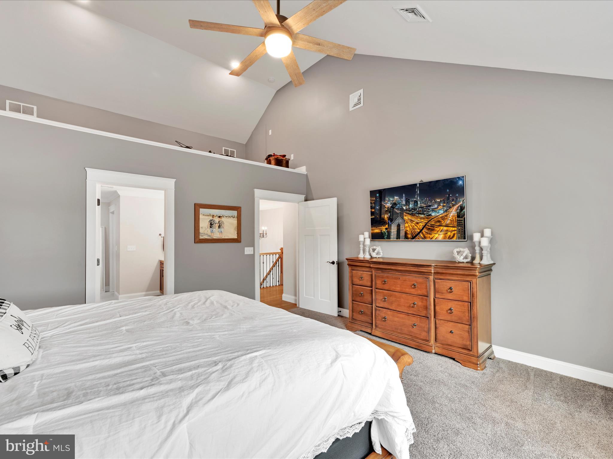 LAKE WYNONAH - Residential