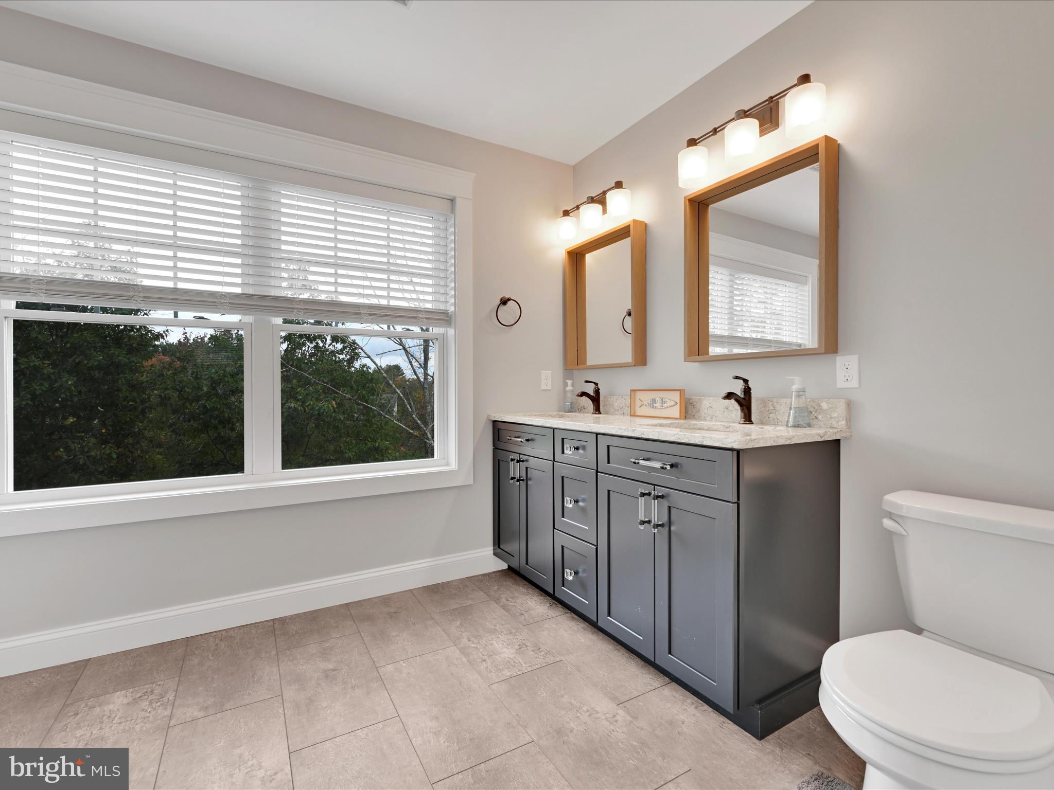 LAKE WYNONAH - Residential