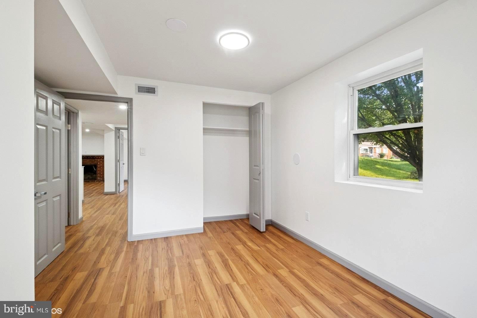 HARTFORD HILLS - Residential