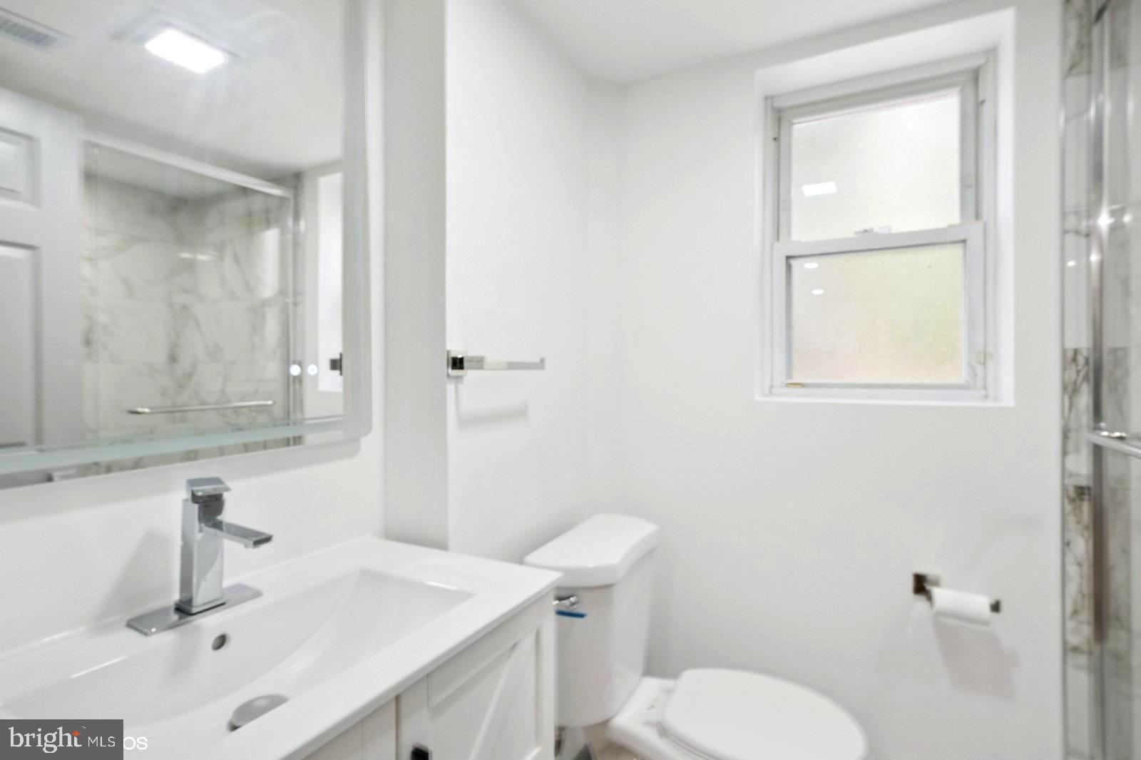 HARTFORD HILLS - Residential