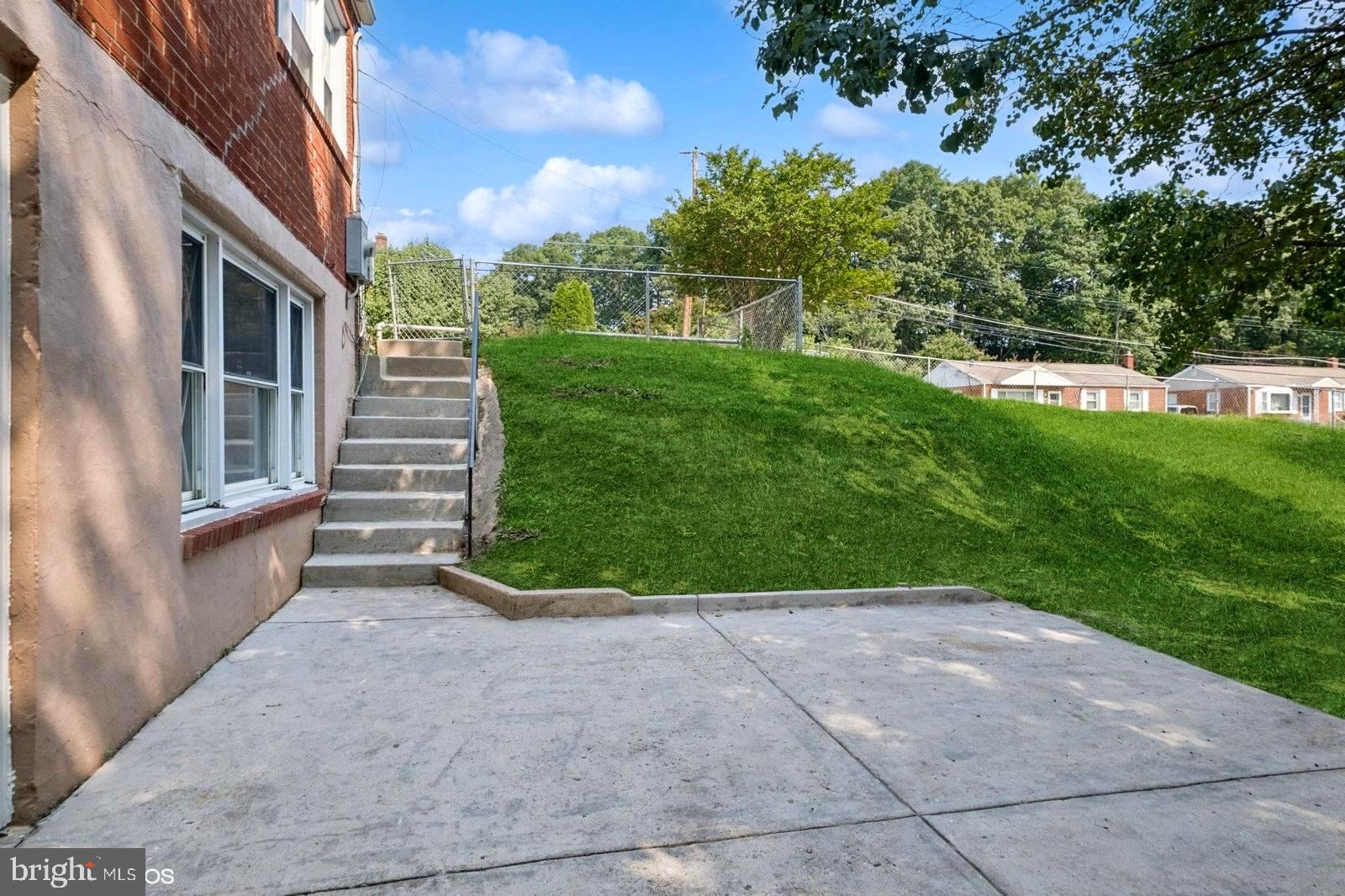 HARTFORD HILLS - Residential