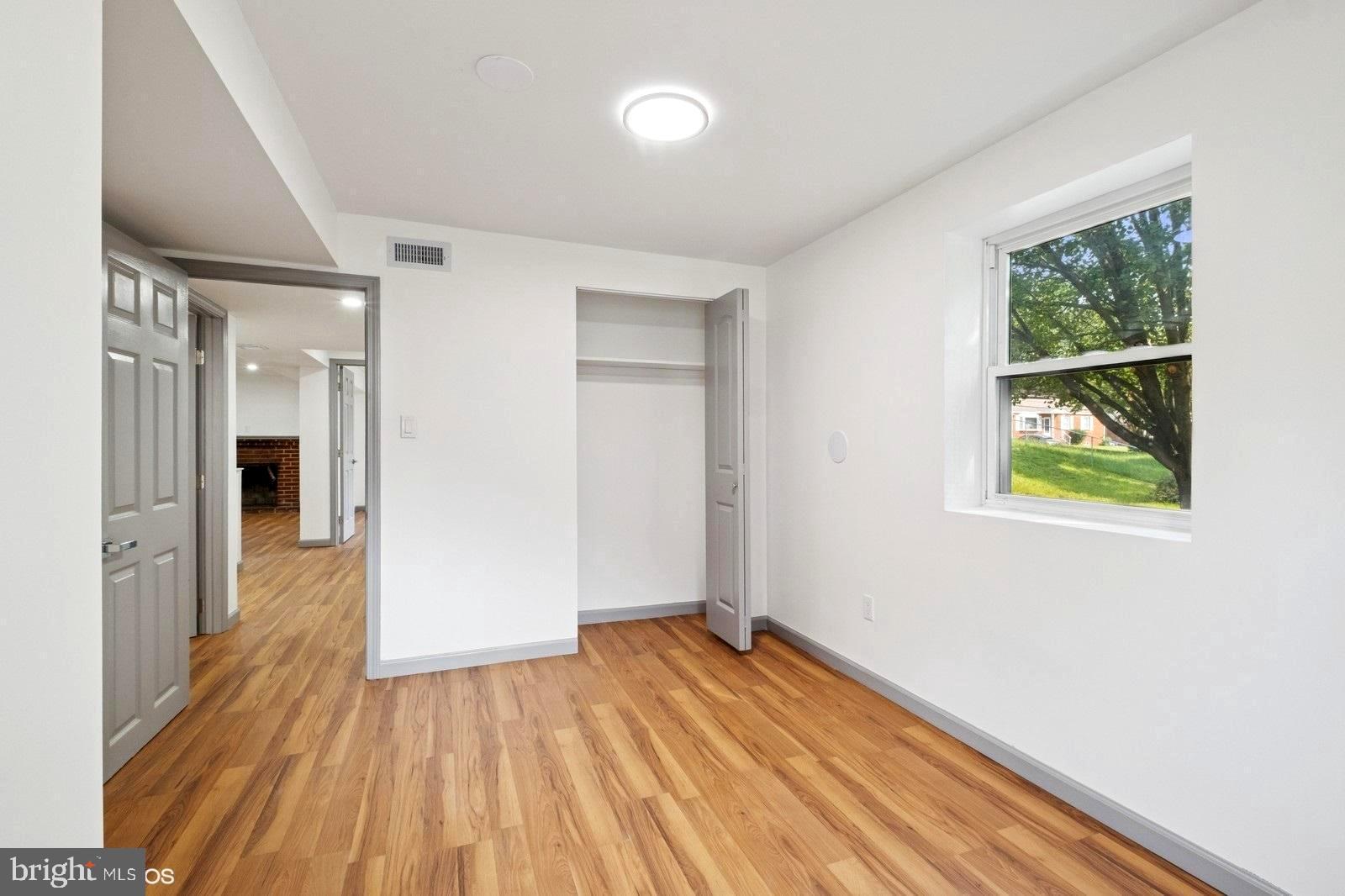 HARTFORD HILLS - Residential