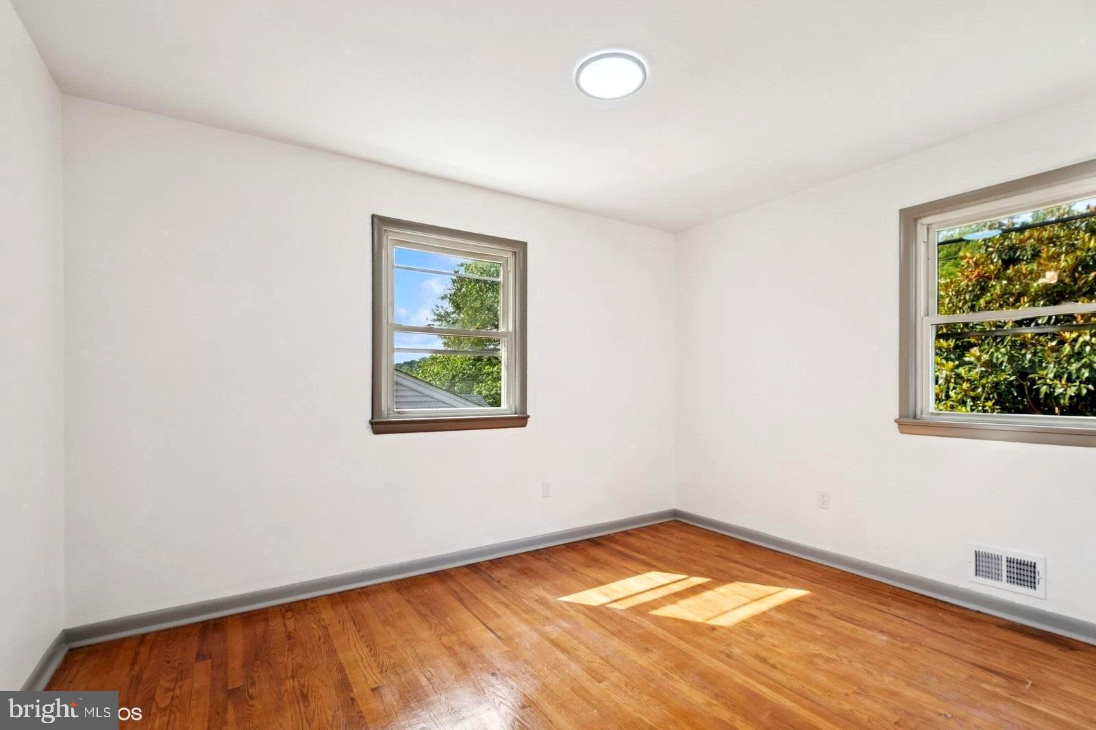 HARTFORD HILLS - Residential