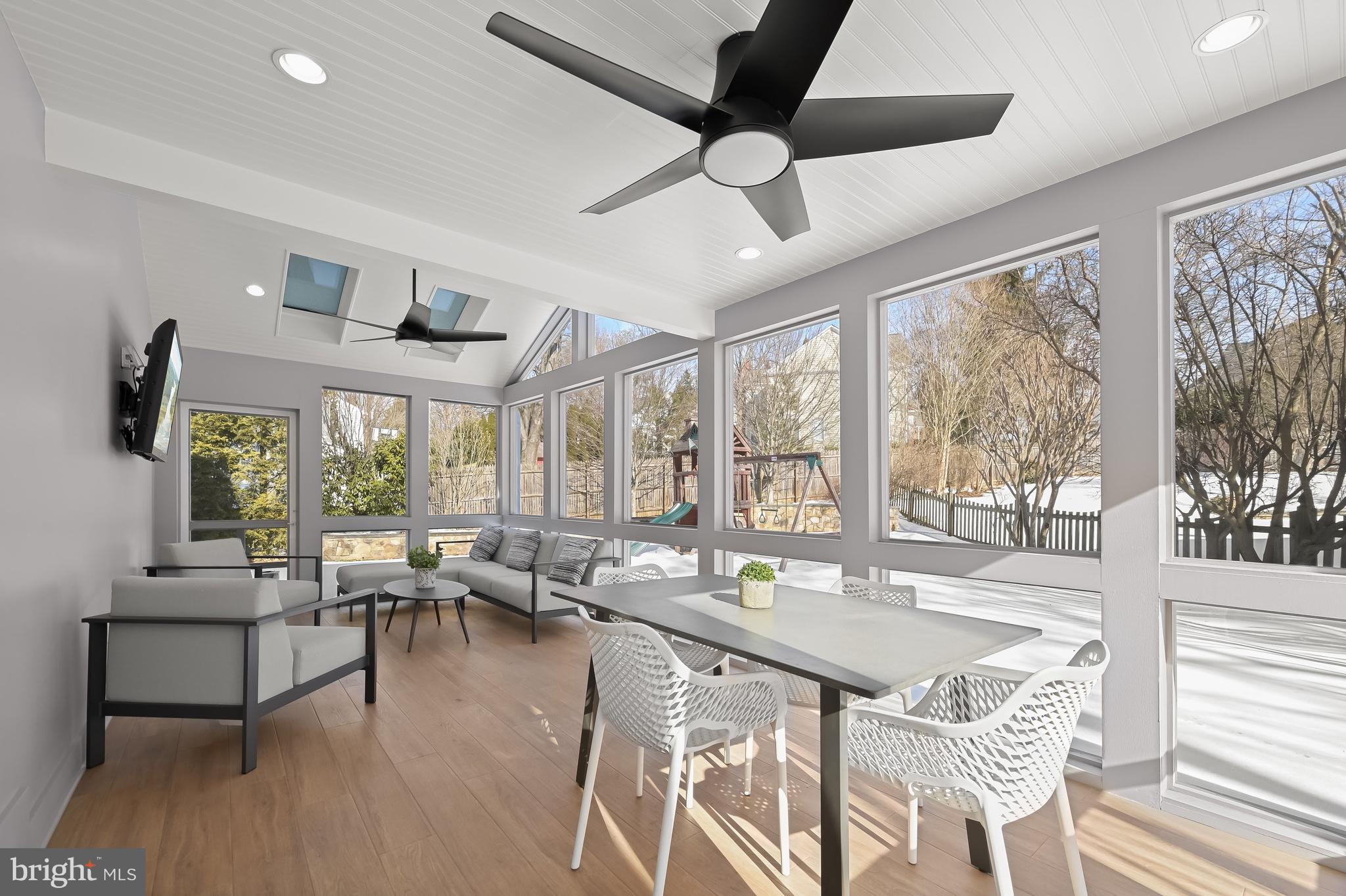 BEDFORDSHIRE - Residential