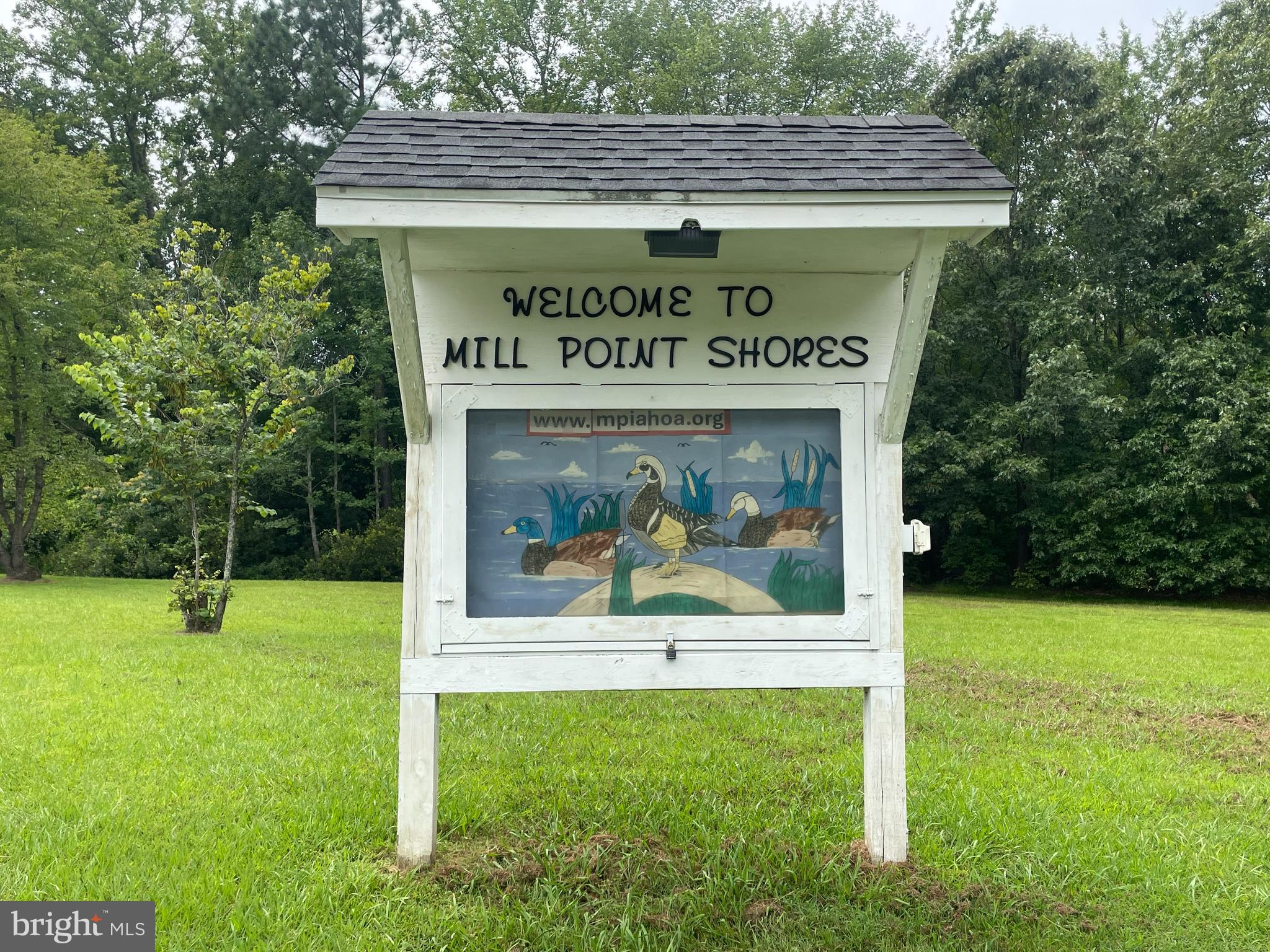 MILL POINT SHORES - Residential