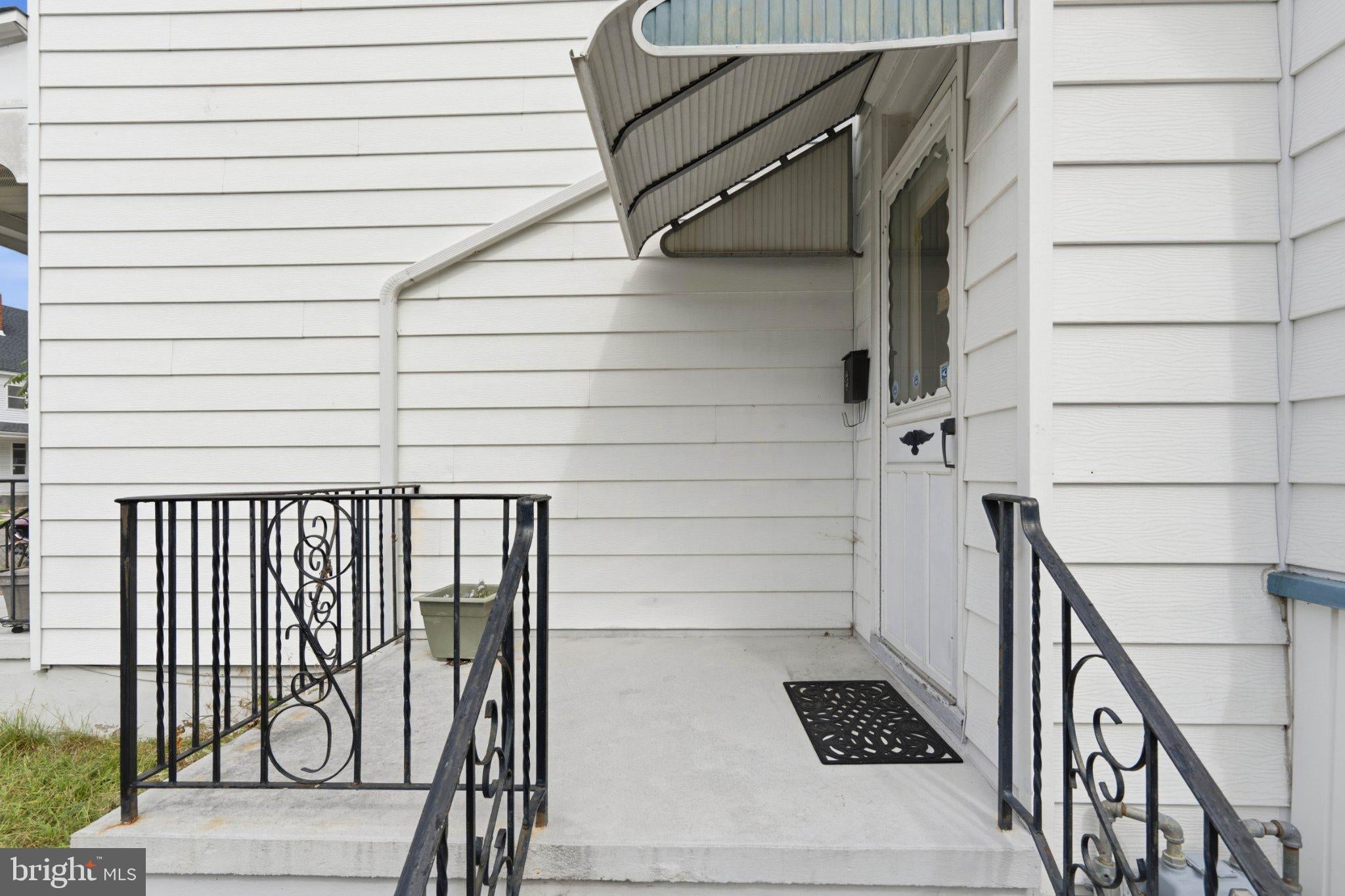 231 S 4TH STREET