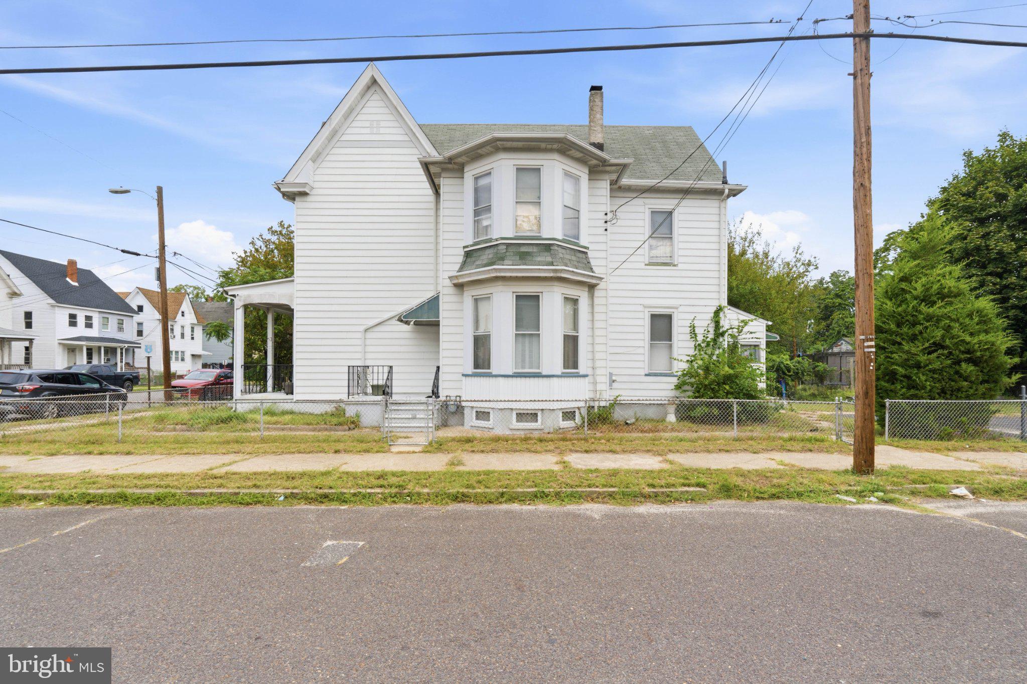 231 S 4TH STREET