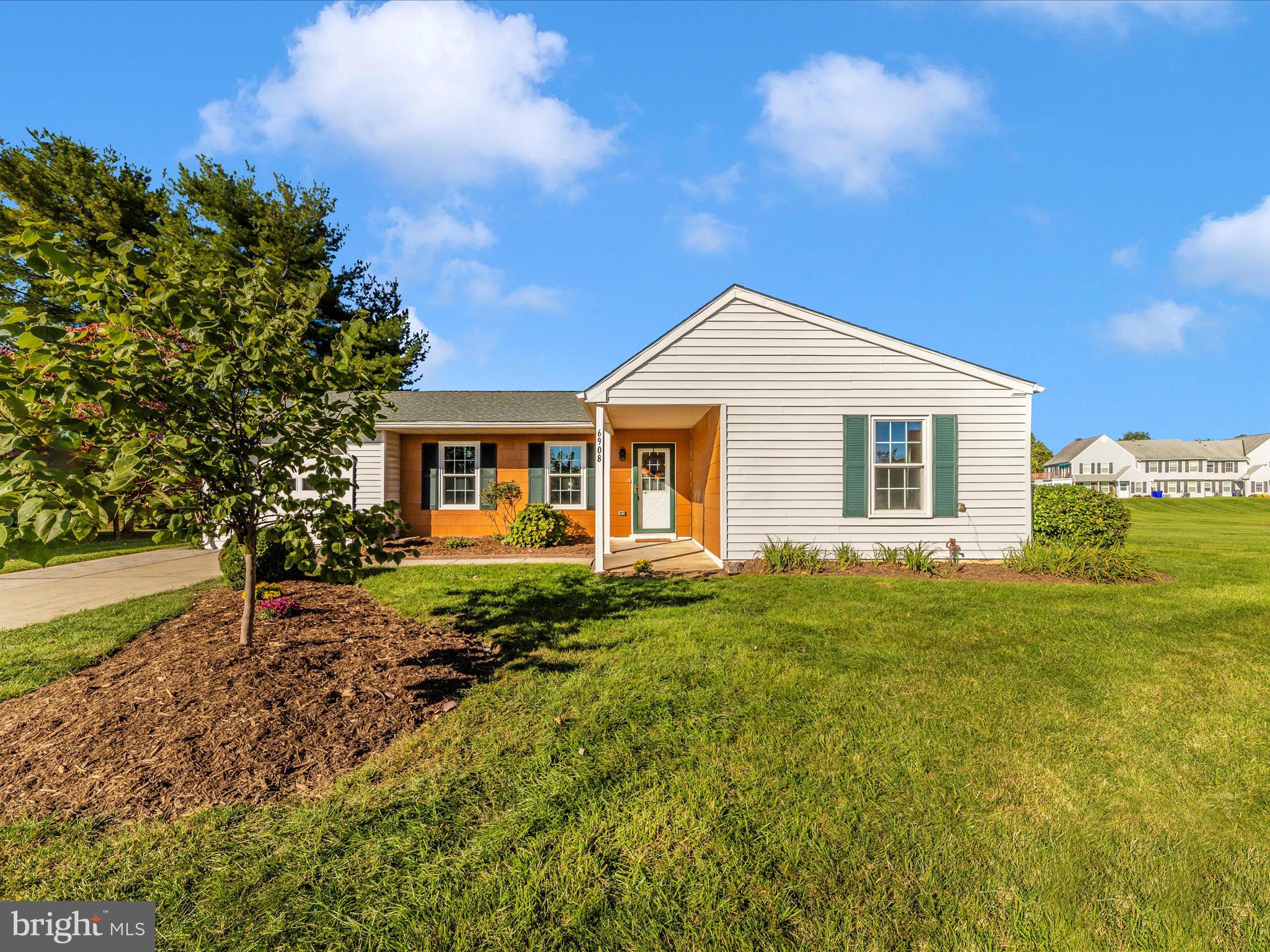 CRESTWOOD VILLAGE - Residential