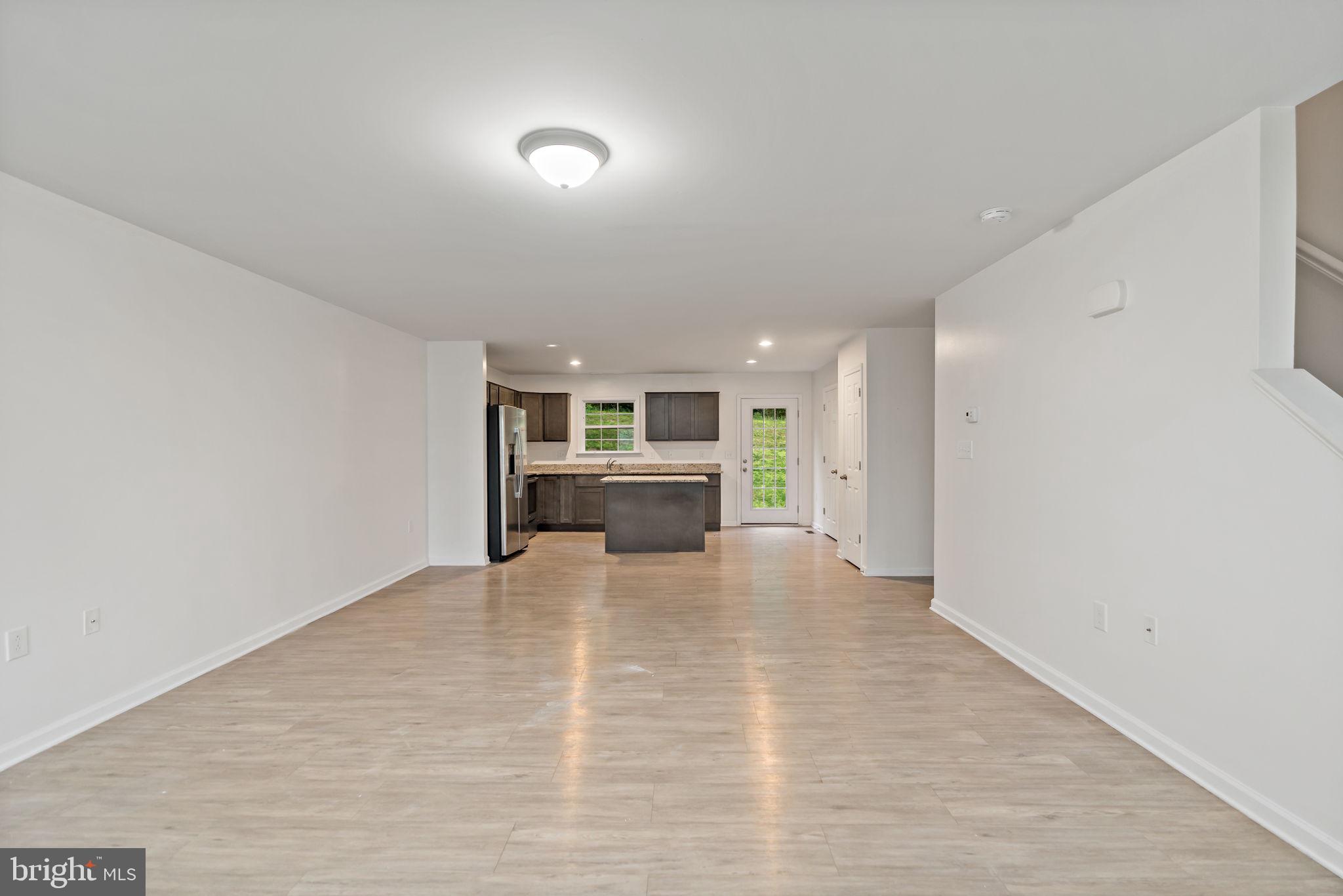 BRIDLE CREEK - Residential Lease