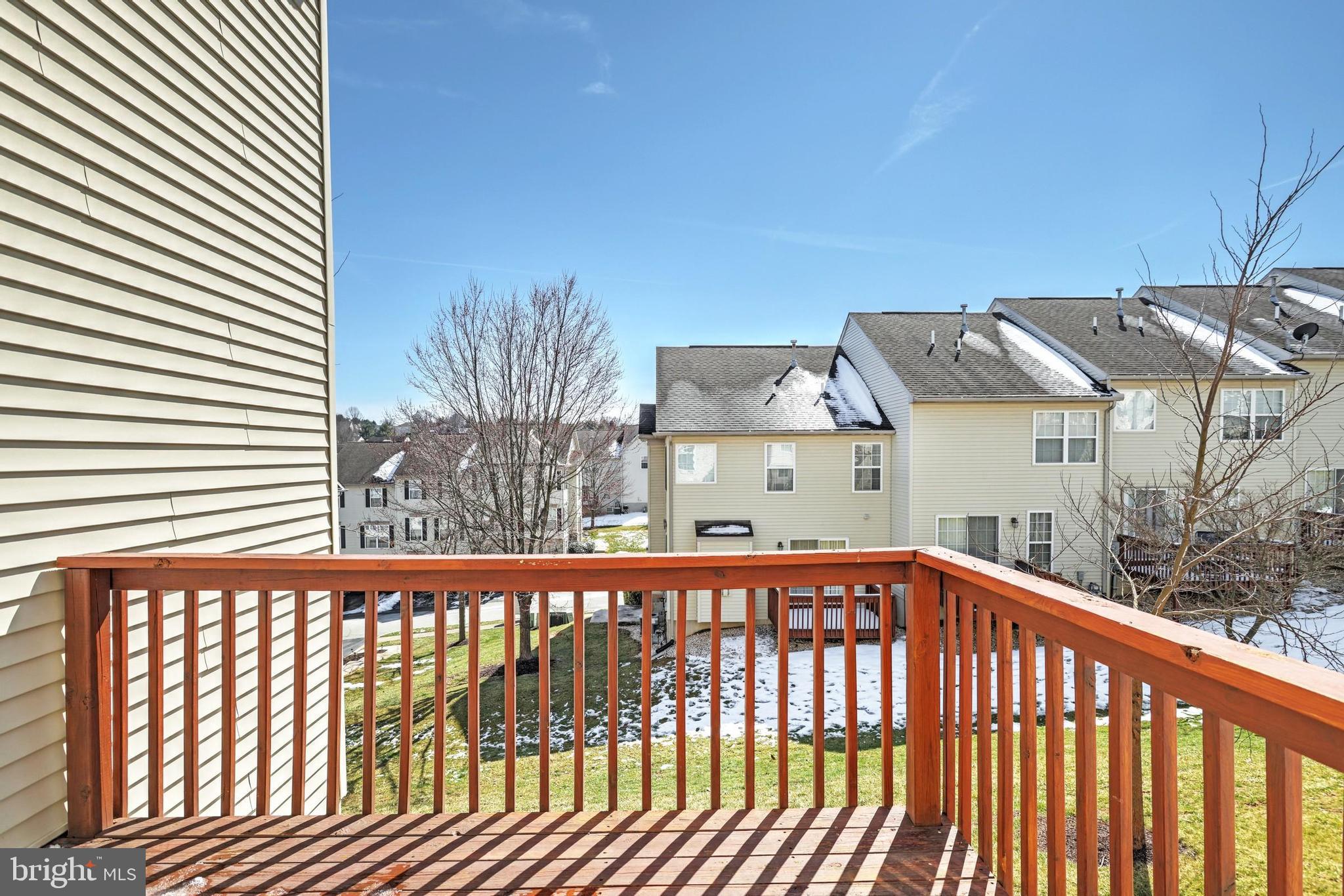 HUNT CLUB - Residential