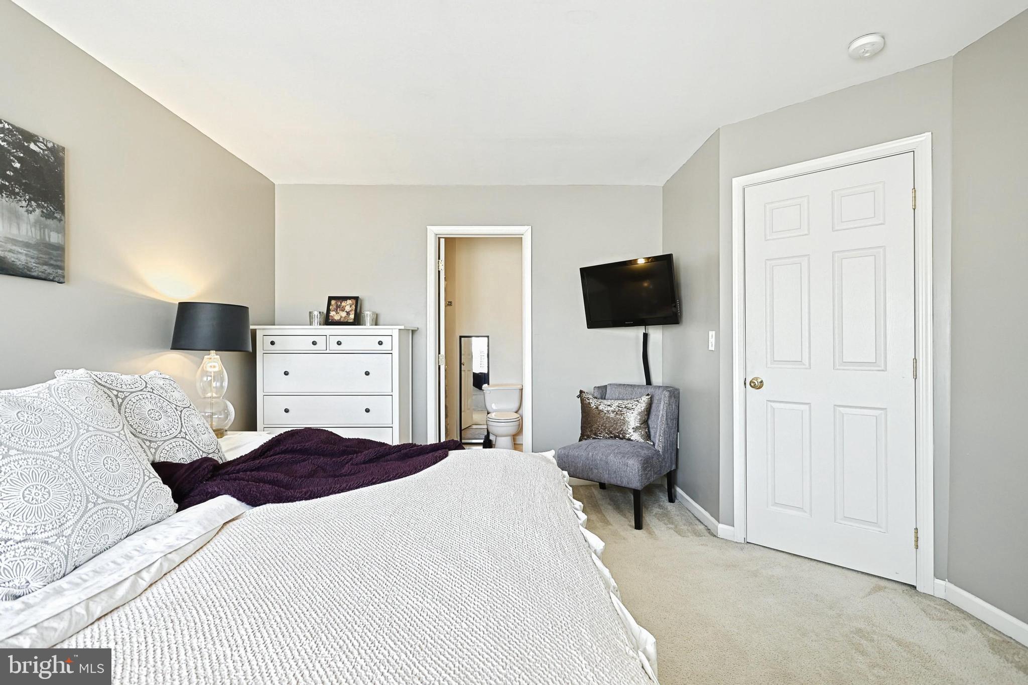 HUNT CLUB - Residential