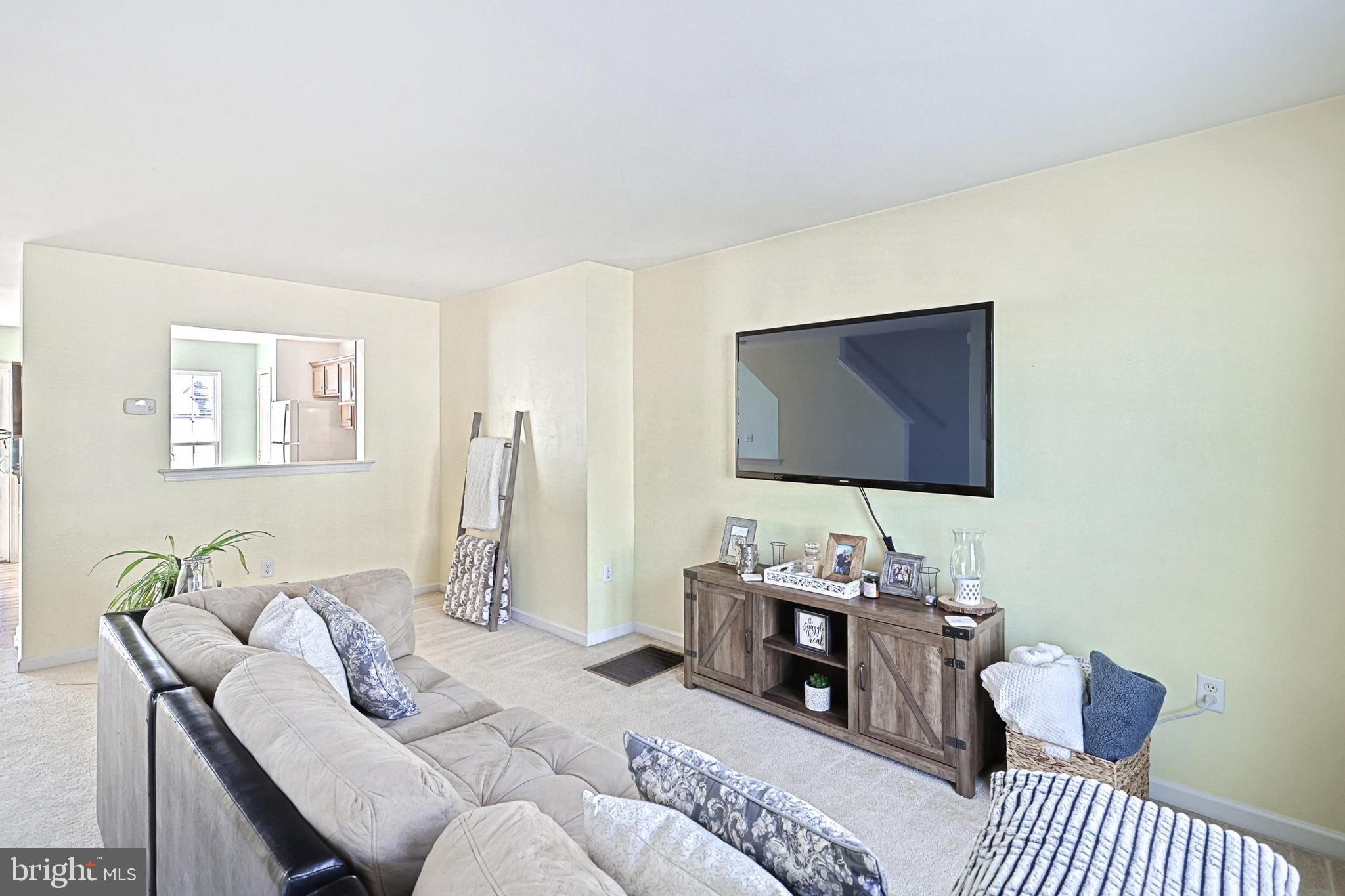 HUNT CLUB - Residential