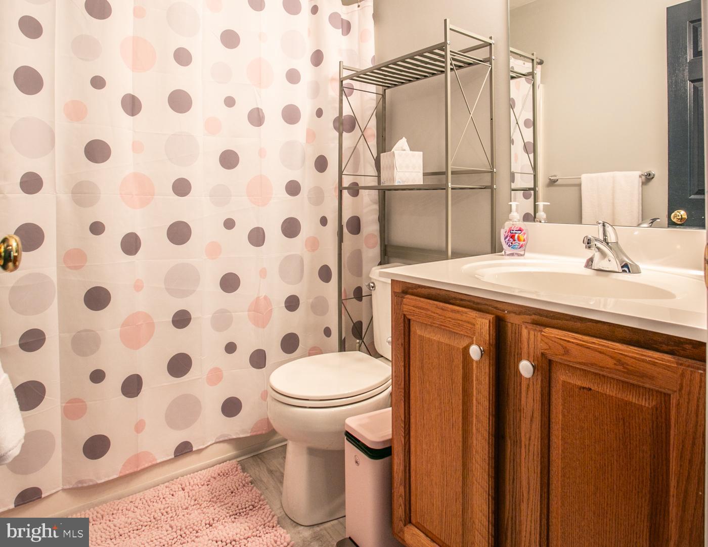 PRESTON COURT - Residential