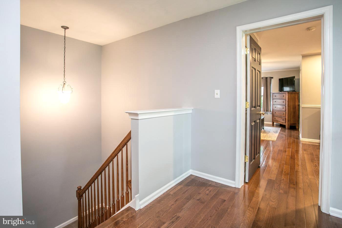 PRESTON COURT - Residential