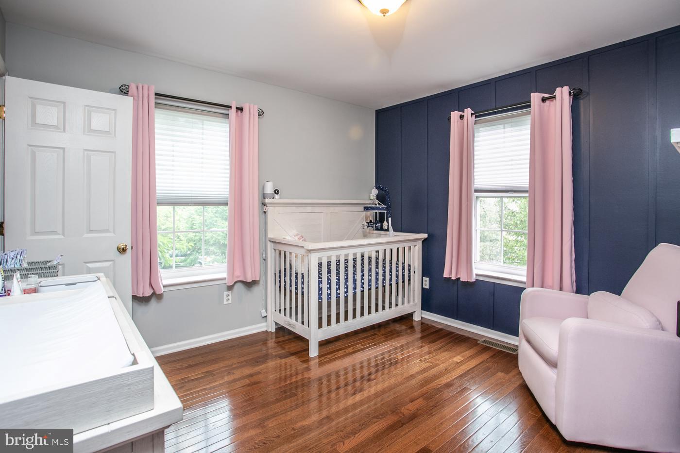 PRESTON COURT - Residential