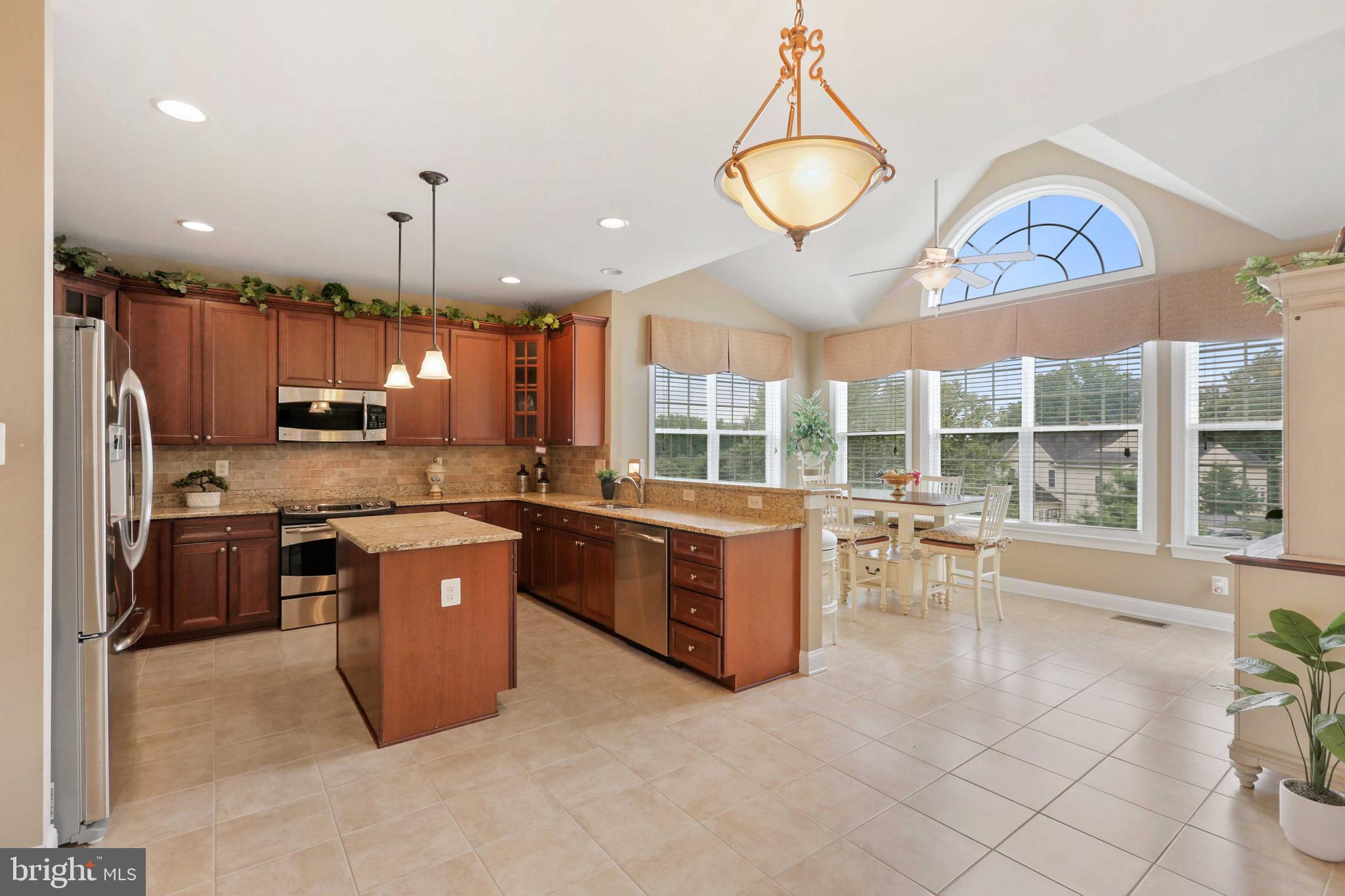 PARKSIDE - Residential