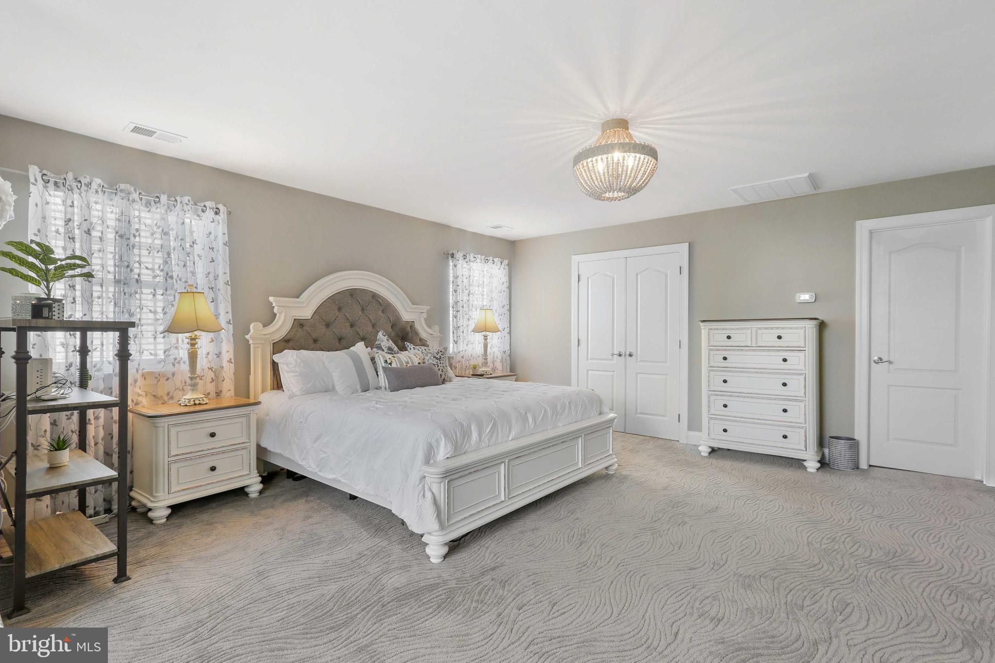 PARKSIDE - Residential