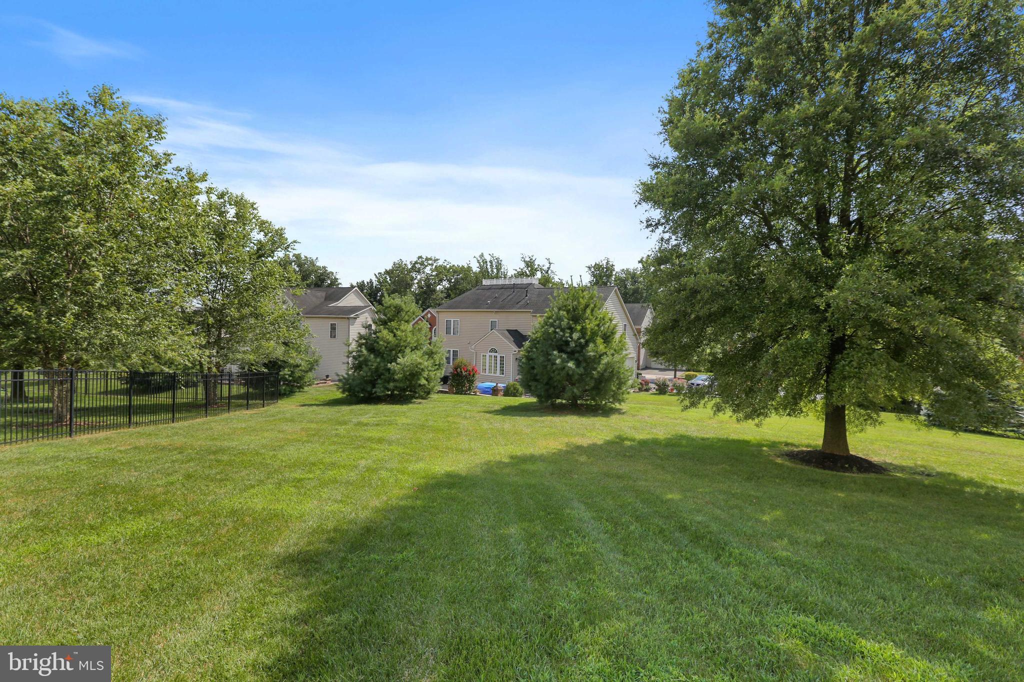 PARKSIDE - Residential