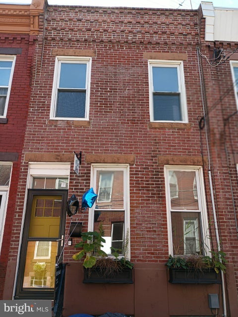 Townhouse For Sale - 848 Mercer Street<br/> Philadelphia County, PHILADELPHIA, PA 19125