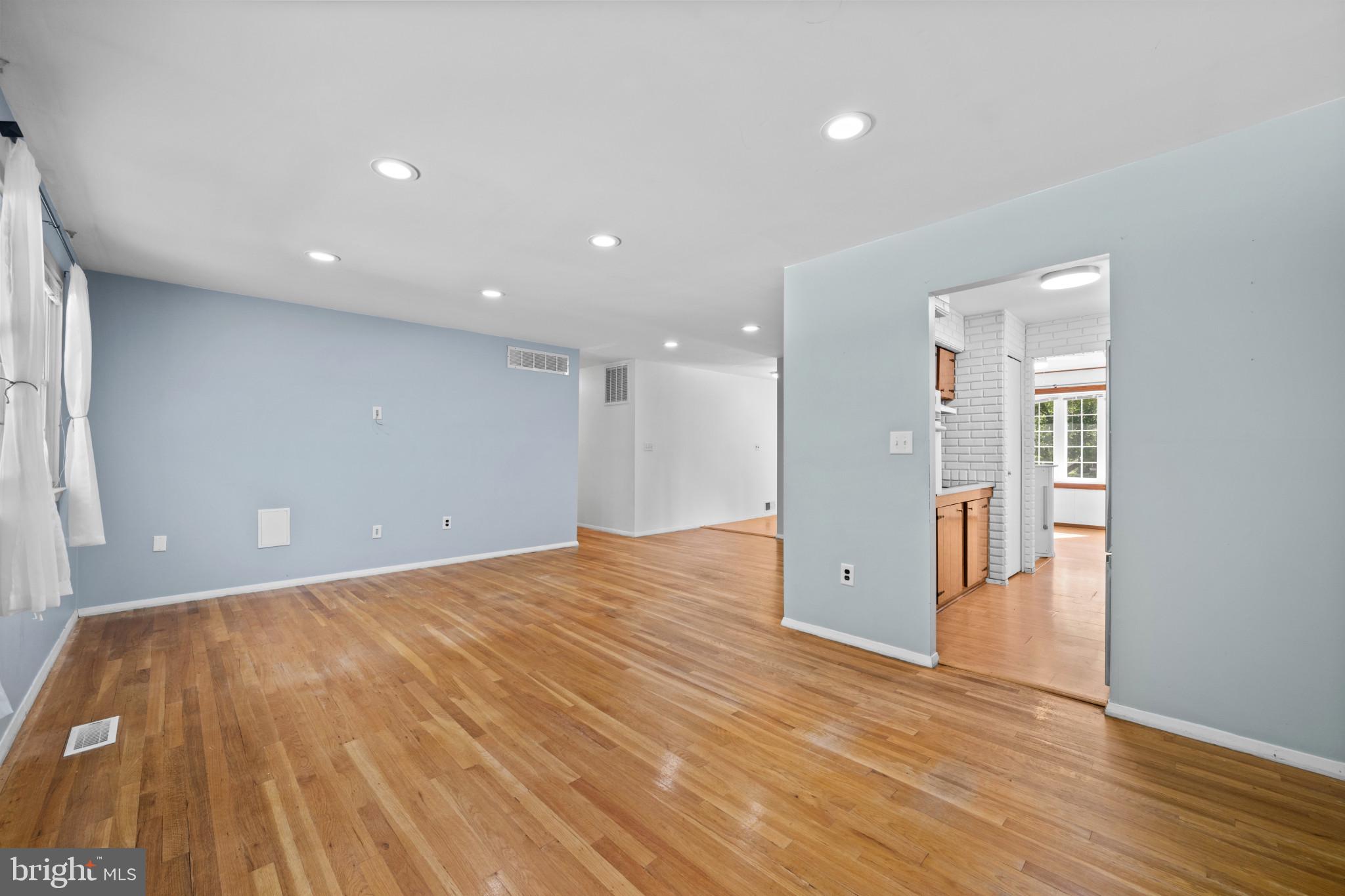 RIPPLING ESTATES - Residential