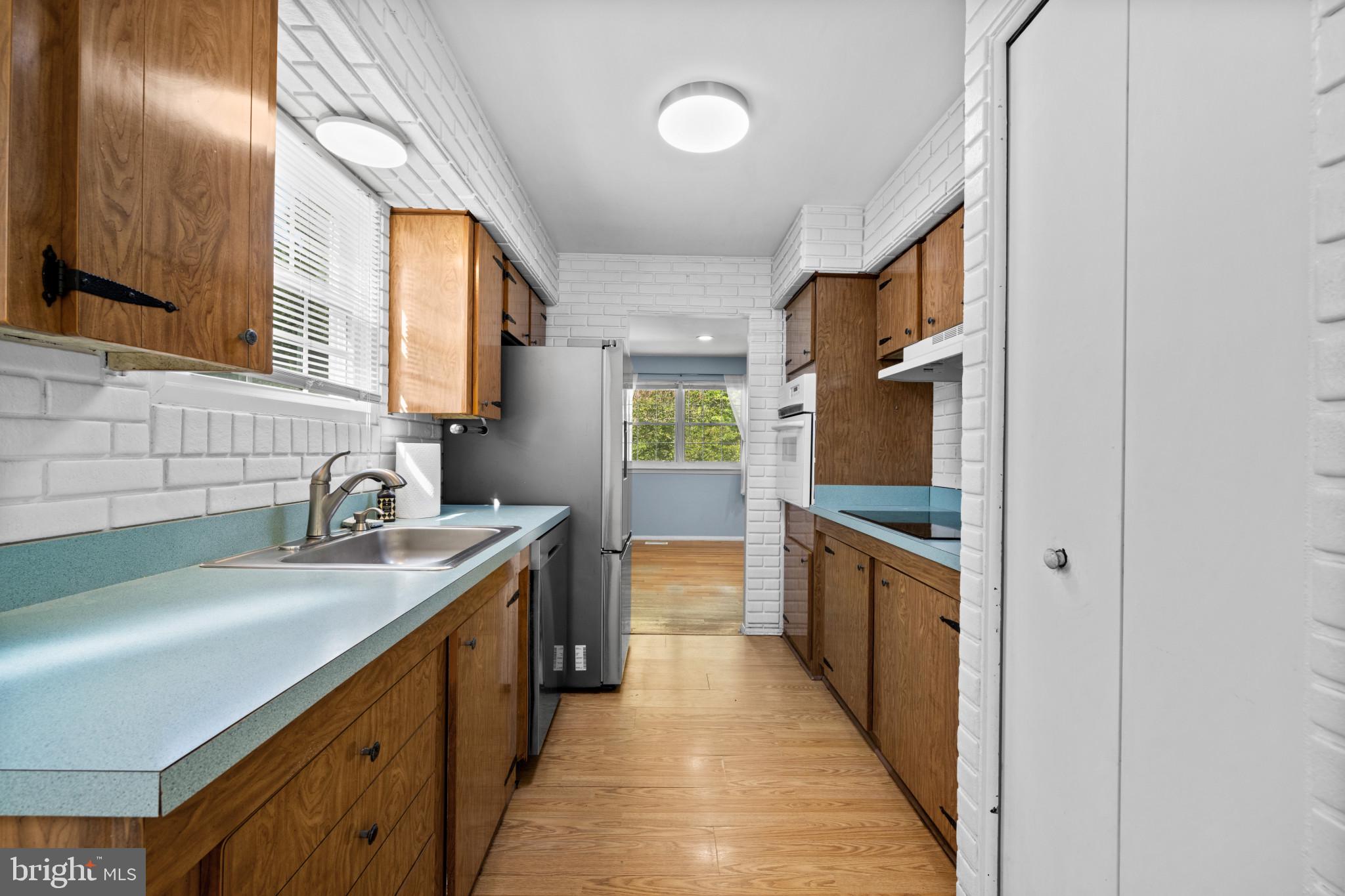 RIPPLING ESTATES - Residential