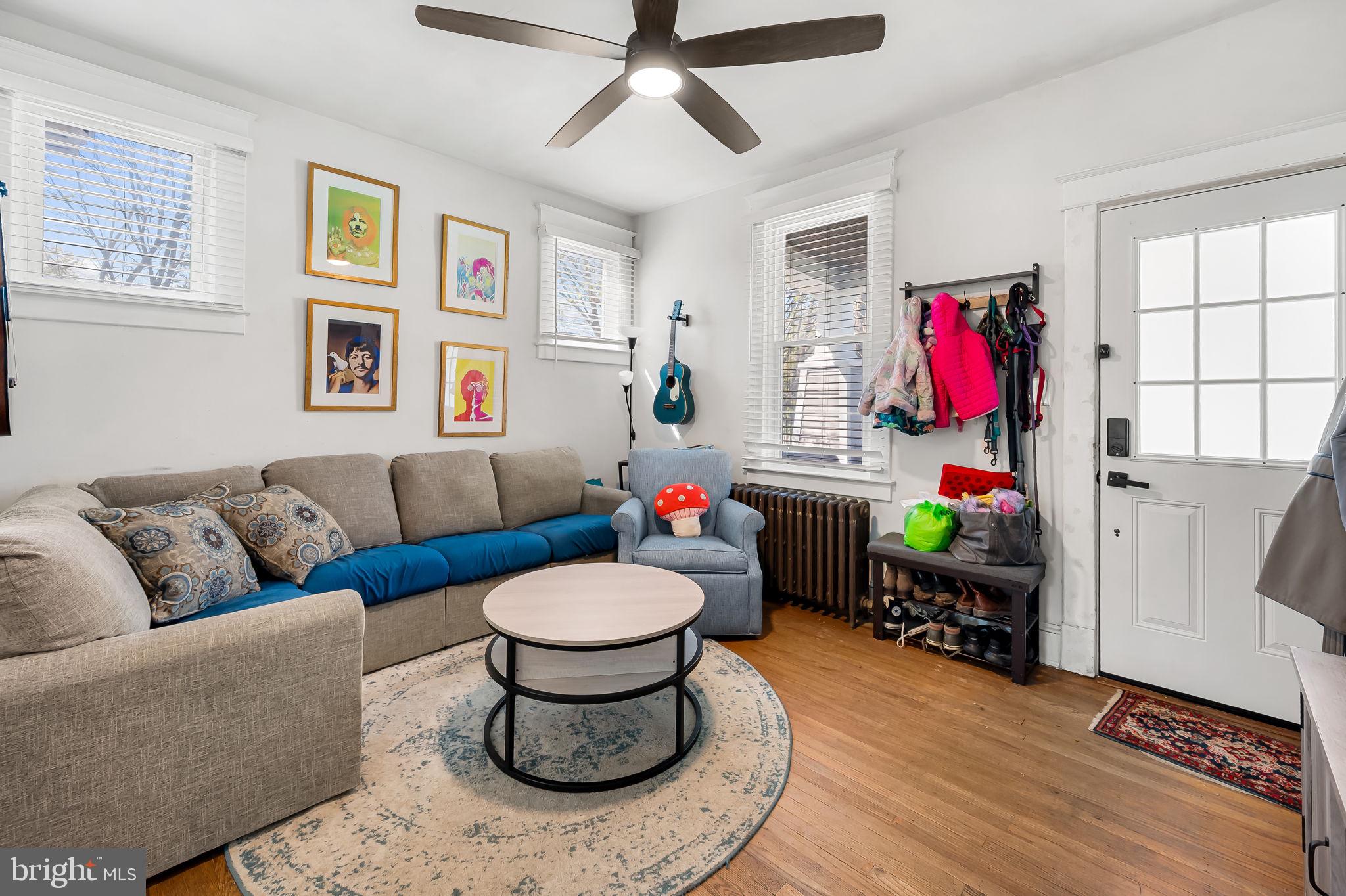 LAKE EVESHAM - Residential Lease