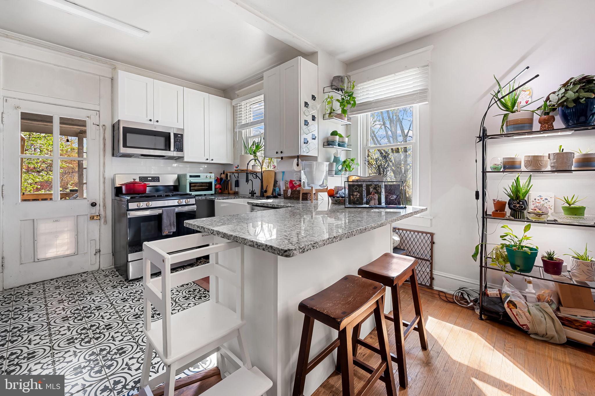 LAKE EVESHAM - Residential Lease