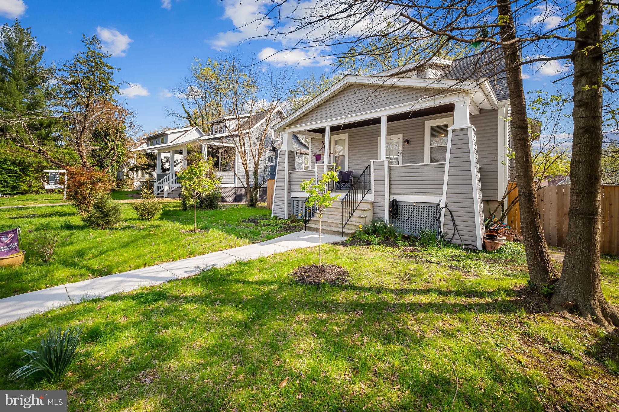 LAKE EVESHAM - Residential Lease