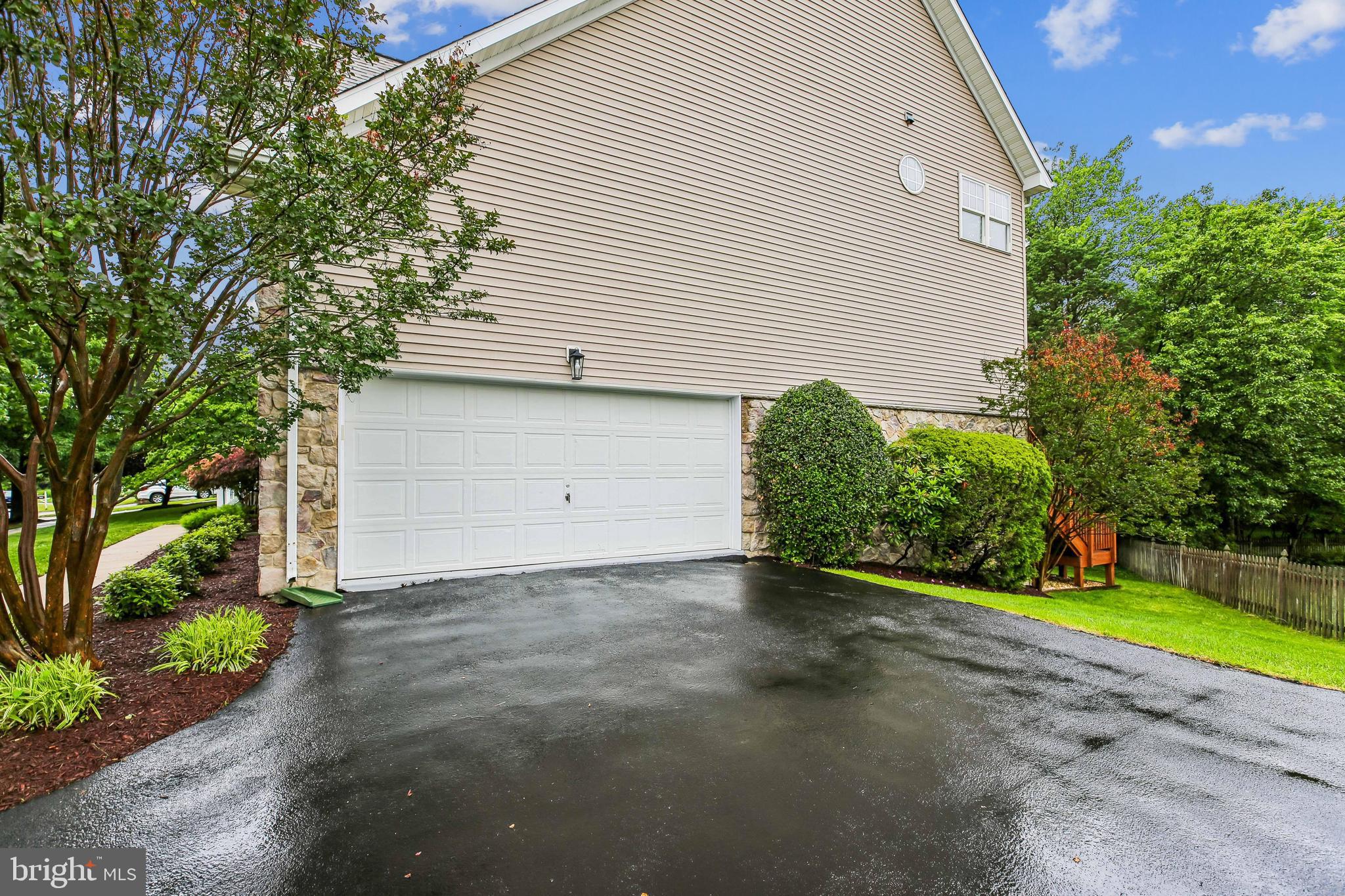 STONEBRIDGE - Residential