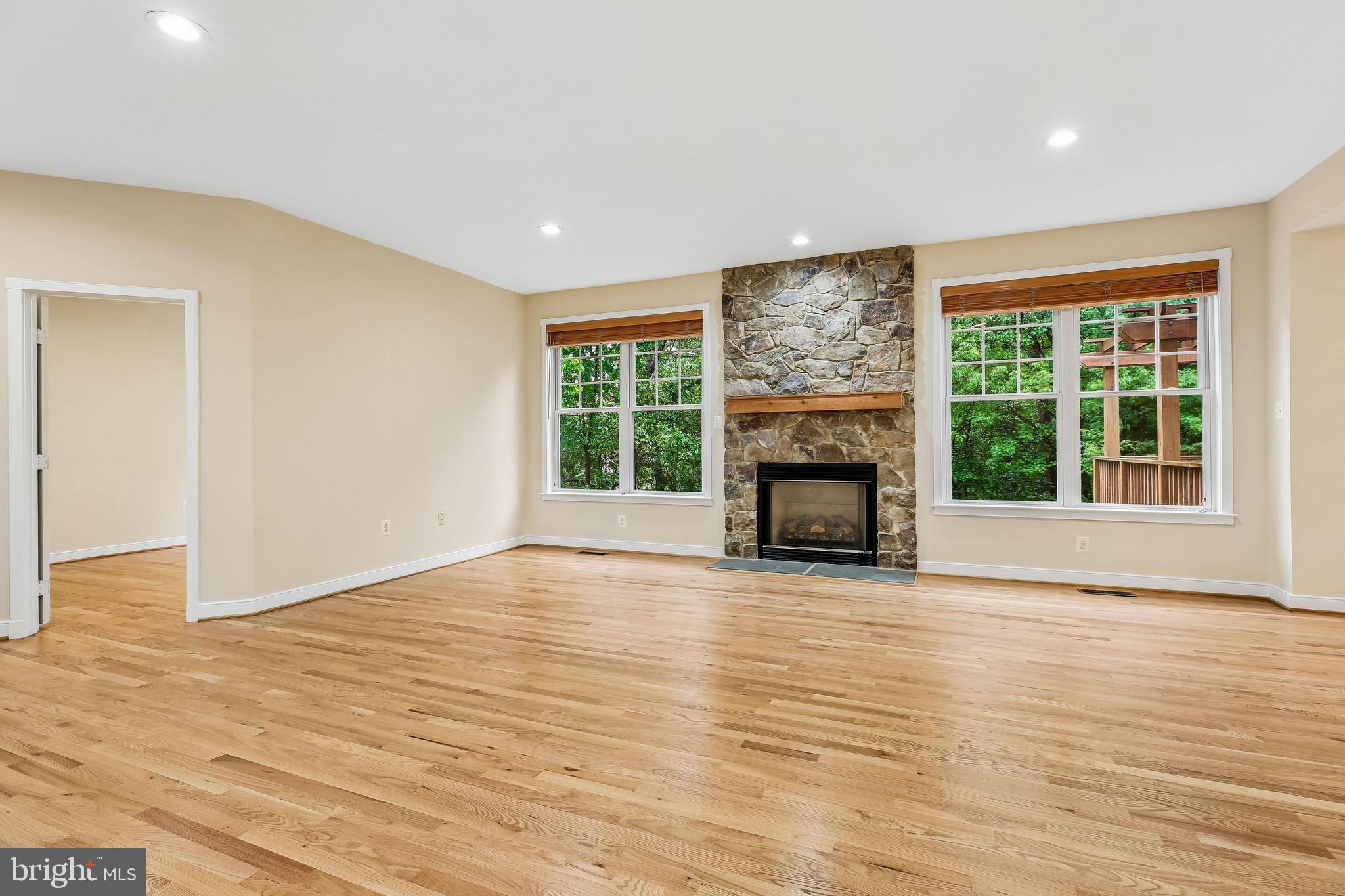 STONEBRIDGE - Residential