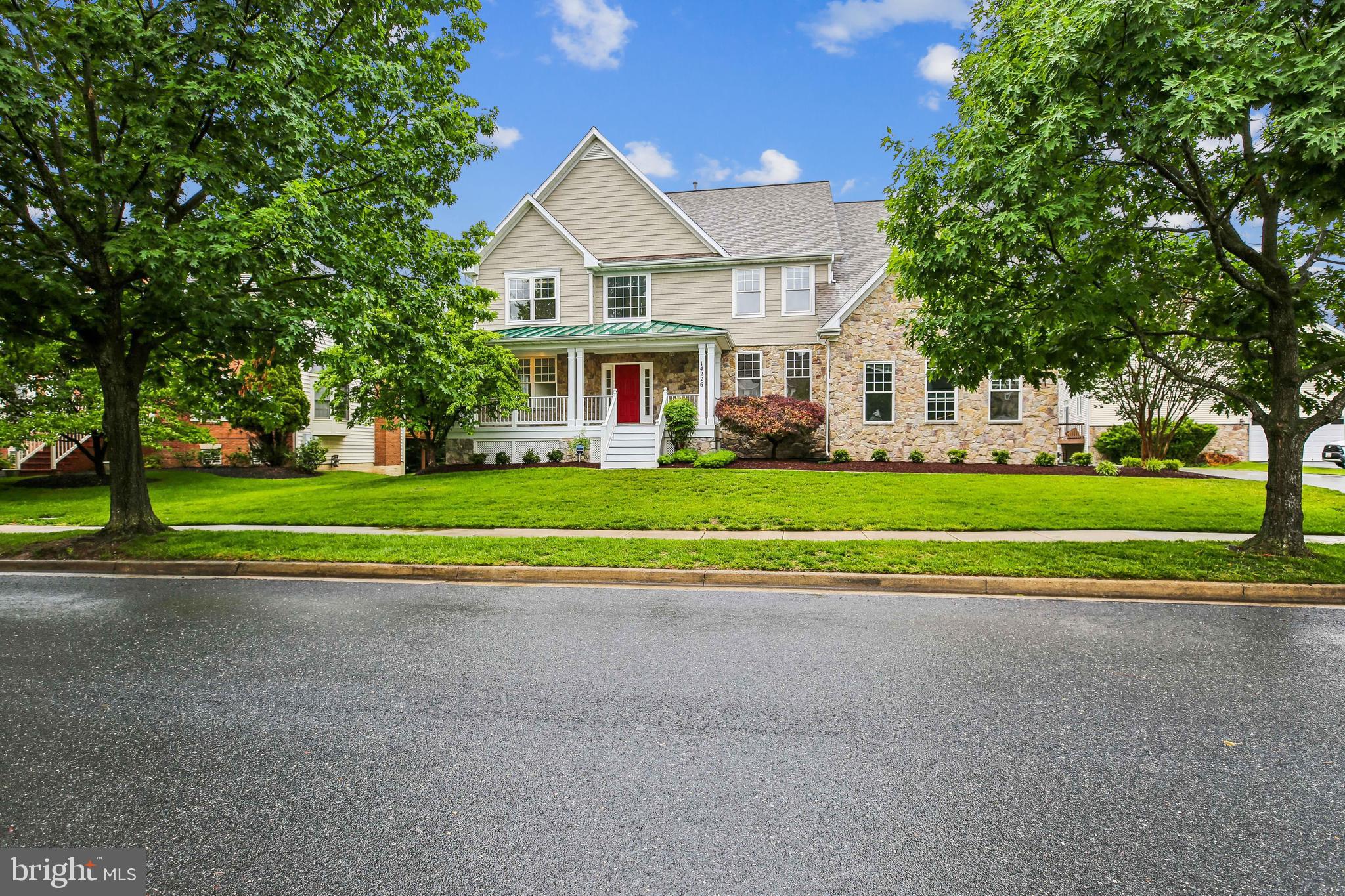 STONEBRIDGE - Residential