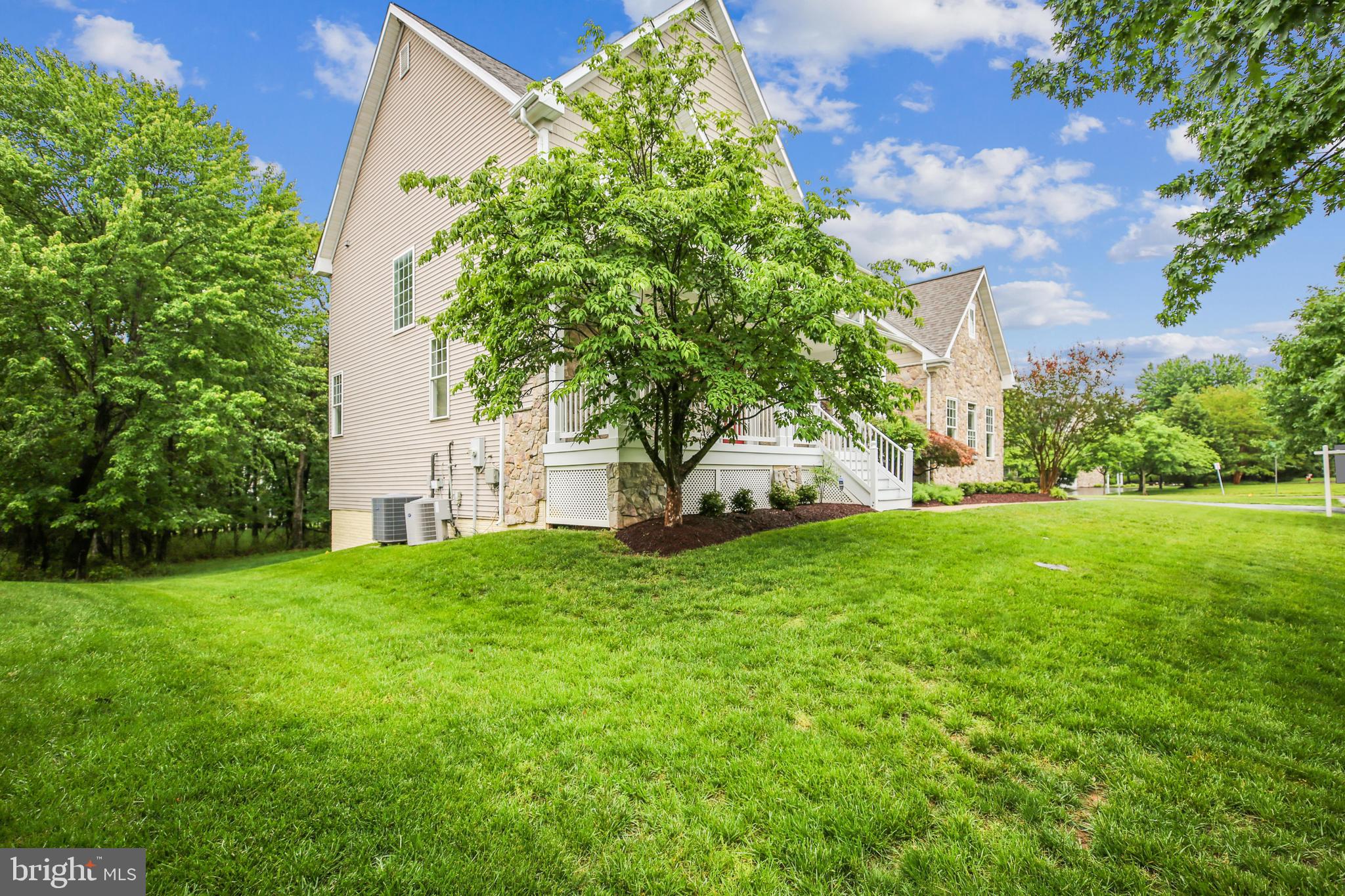 STONEBRIDGE - Residential
