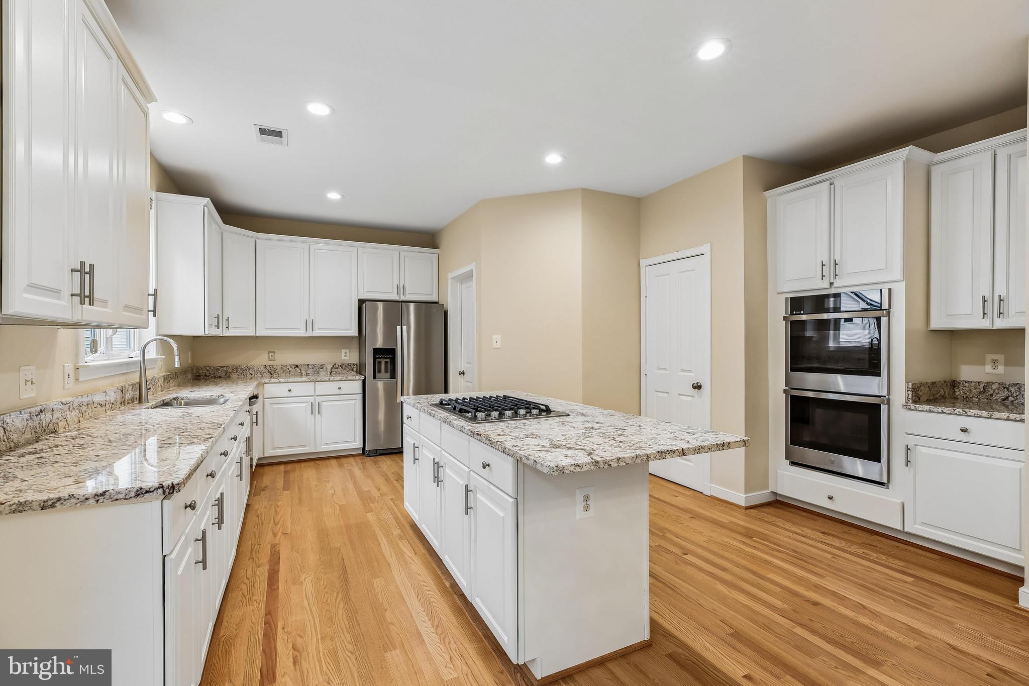 STONEBRIDGE - Residential
