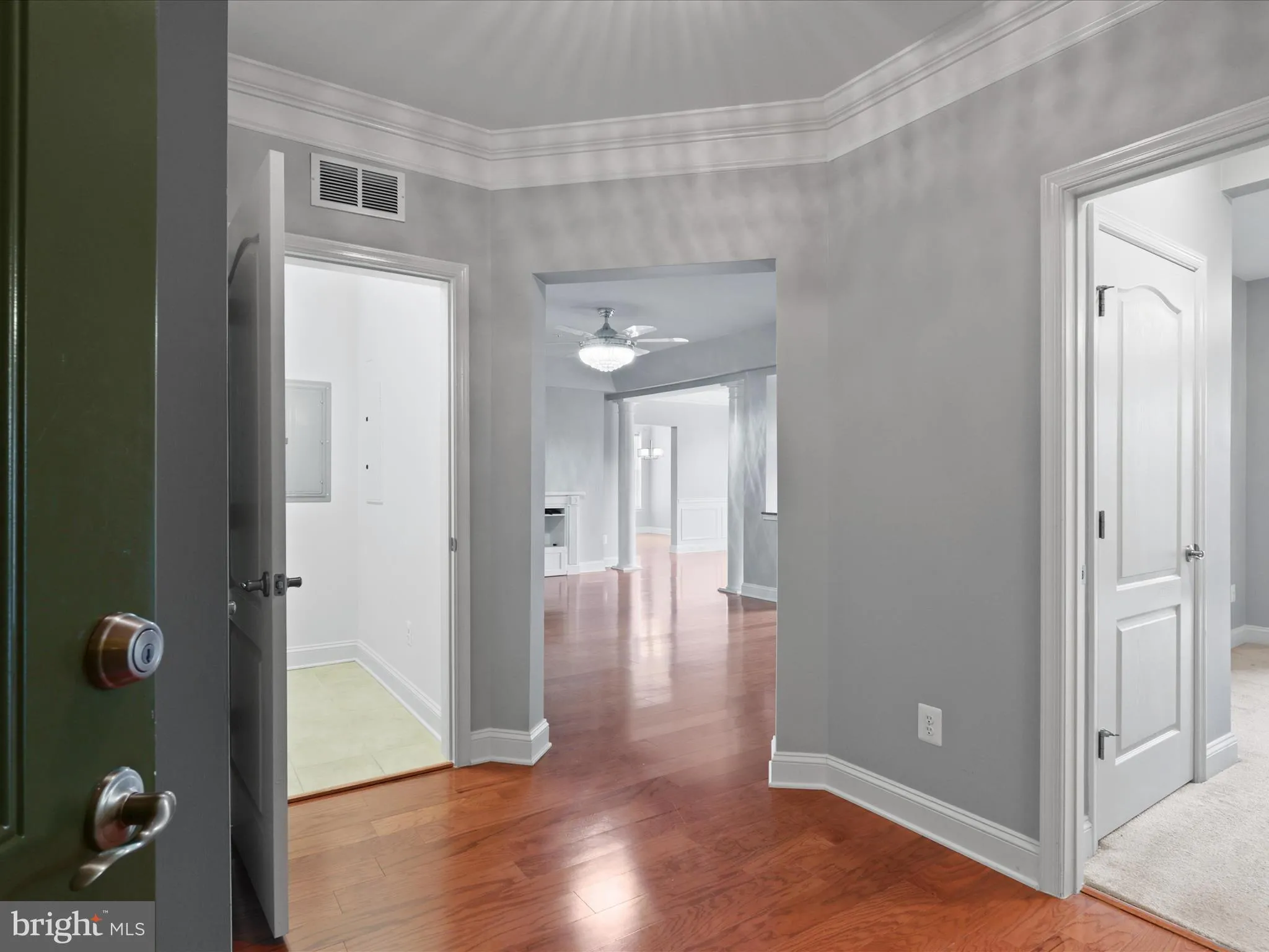 Manassas, Virginia 20110, United States, 3 Bedrooms Bedrooms, ,2 BathroomsBathrooms,Residential,Pending,213854