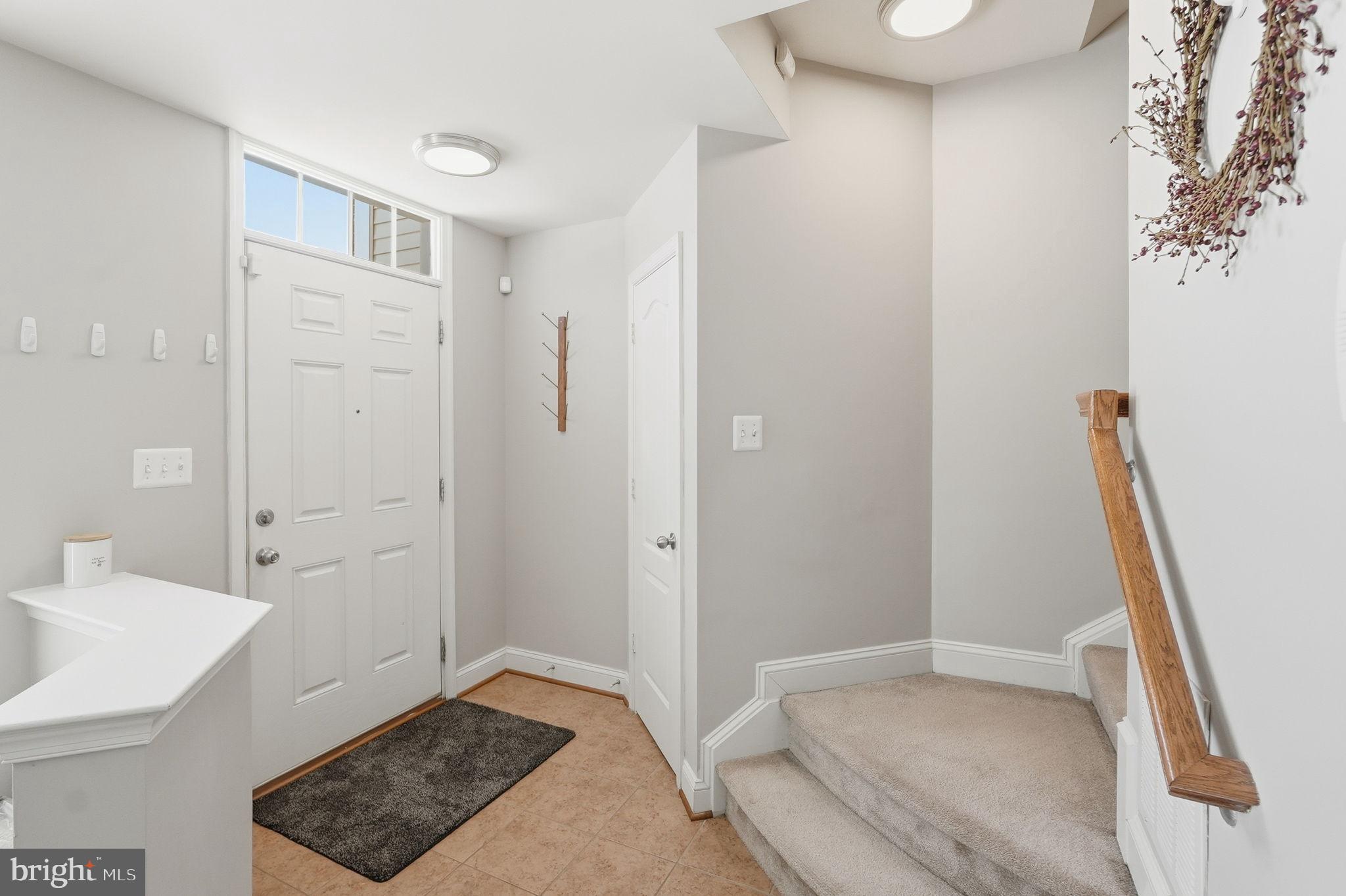 TRIANGLE HIGHLANDS CONDO - Residential