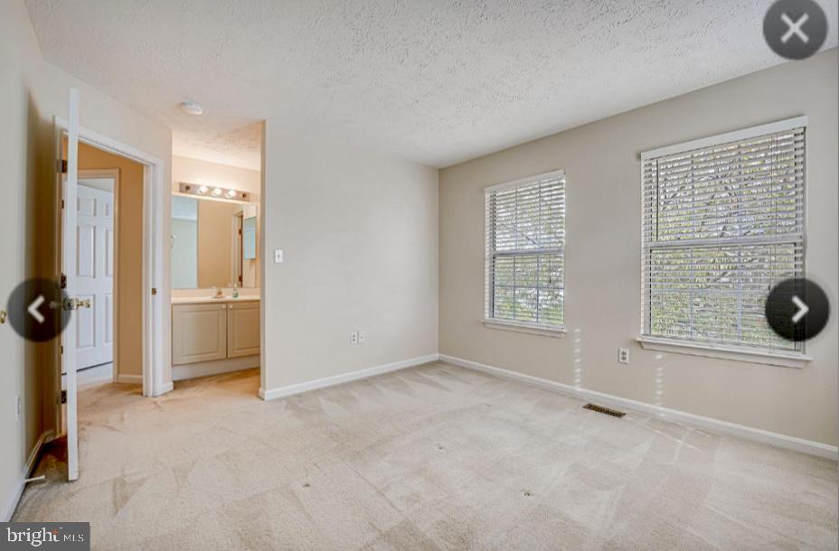 SENTRY RIDGE - Residential Lease