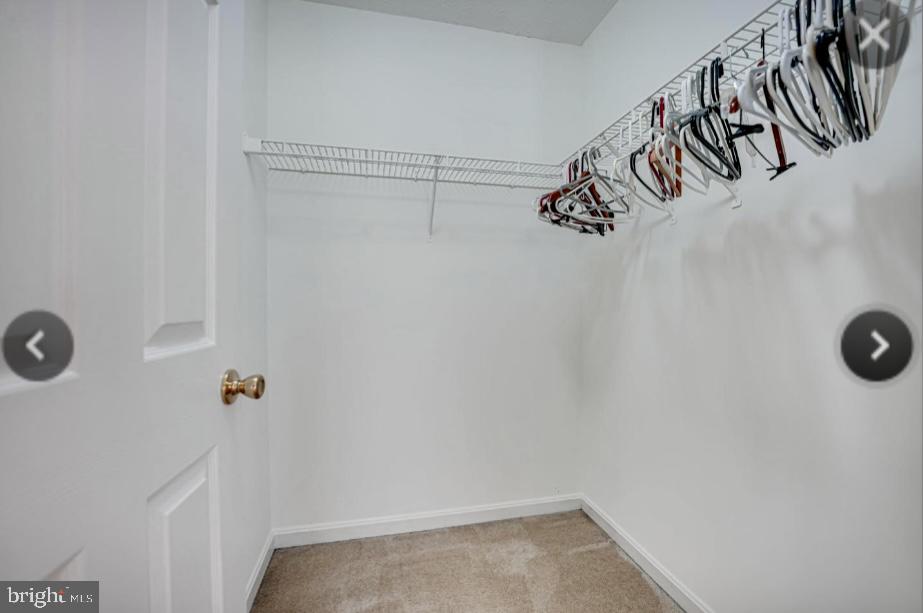 SENTRY RIDGE - Residential Lease