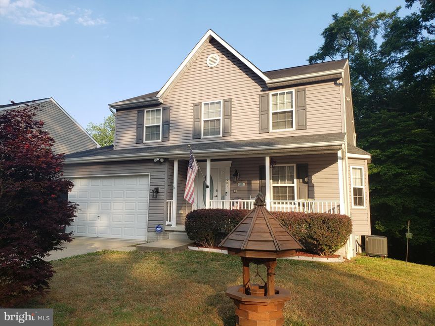 Great Home, backs to woods and is on dead-end street, fenced in yard is wood with wire mesh to keep pets in, Privacy fence next to neighbors.
Large Master Bathroom w/large soaking tub and separate shower, double sinks with plenty of cabinet space, as well as closet for your towels etc..
Master bedroom has large walk-in closet and Ceiling fan.
There are ceiling fans in all Bedrooms, plus, living room, dining room, and Kitchen. 
New Carpet upper and Main, lower level is newer.
Kitchen has plenty of cabinet space and large pantry.
Fan on back porch which is partly covered. Back porch with a Lg. Gazebo (12x 12) with power/T.V. ready and has trek decking with solar lighting around deck.
There is a rough-in for another bathroom in the lower level. 
AC/Heat Pump (Trane) is 3.5 years old.
Awesome neighbors Too!