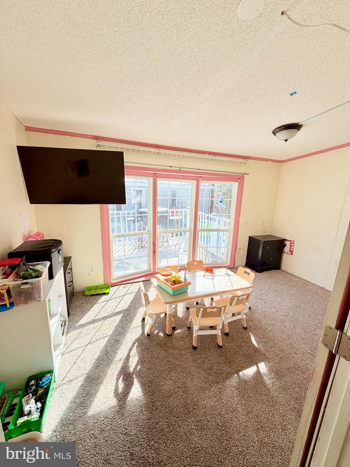 GRAYSON VILLAGE - Residential