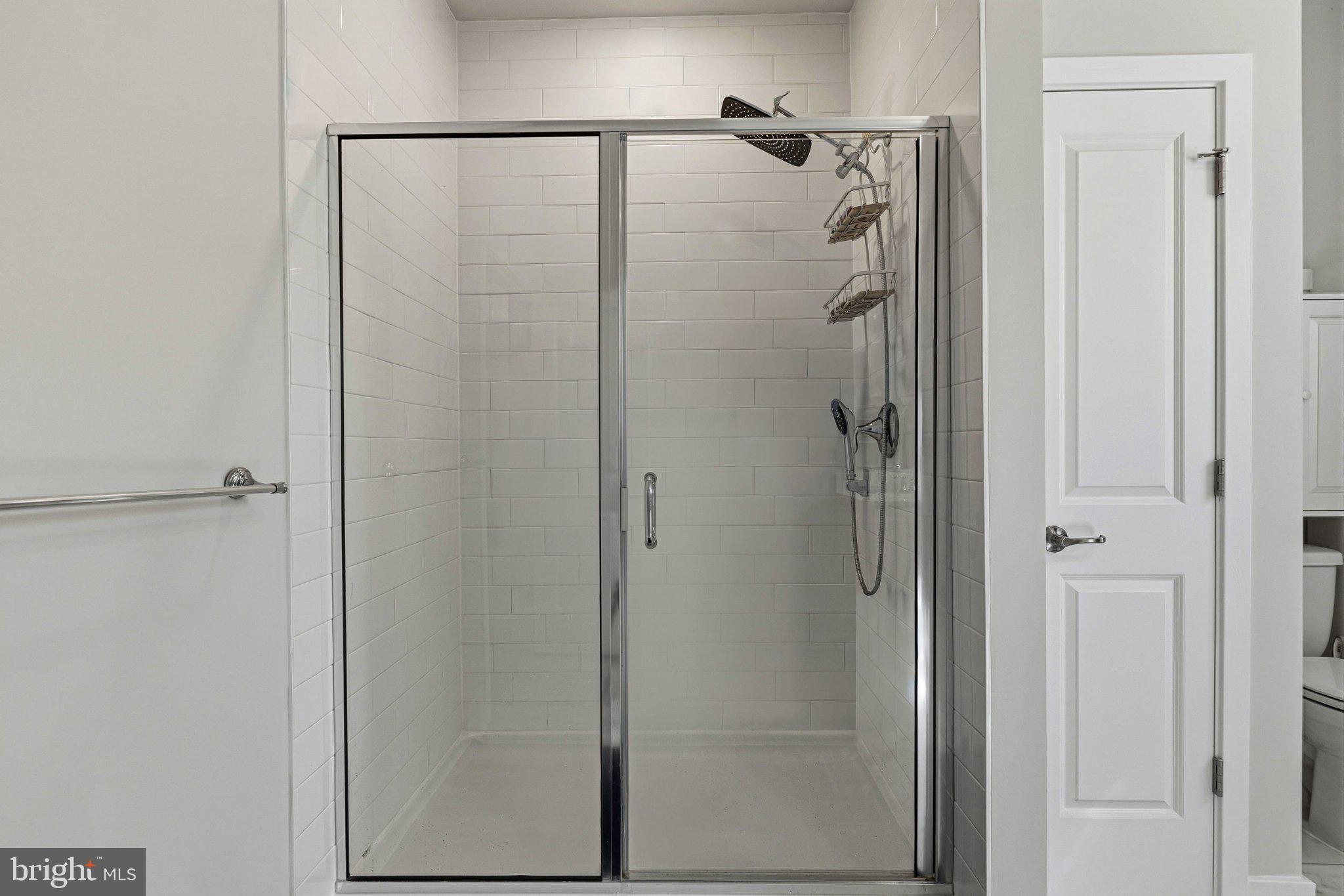 THE CASCADES - Residential