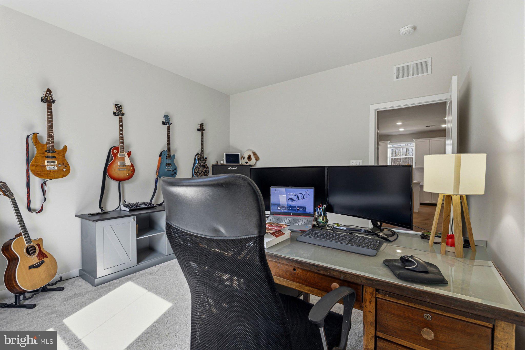 THE CASCADES - Residential