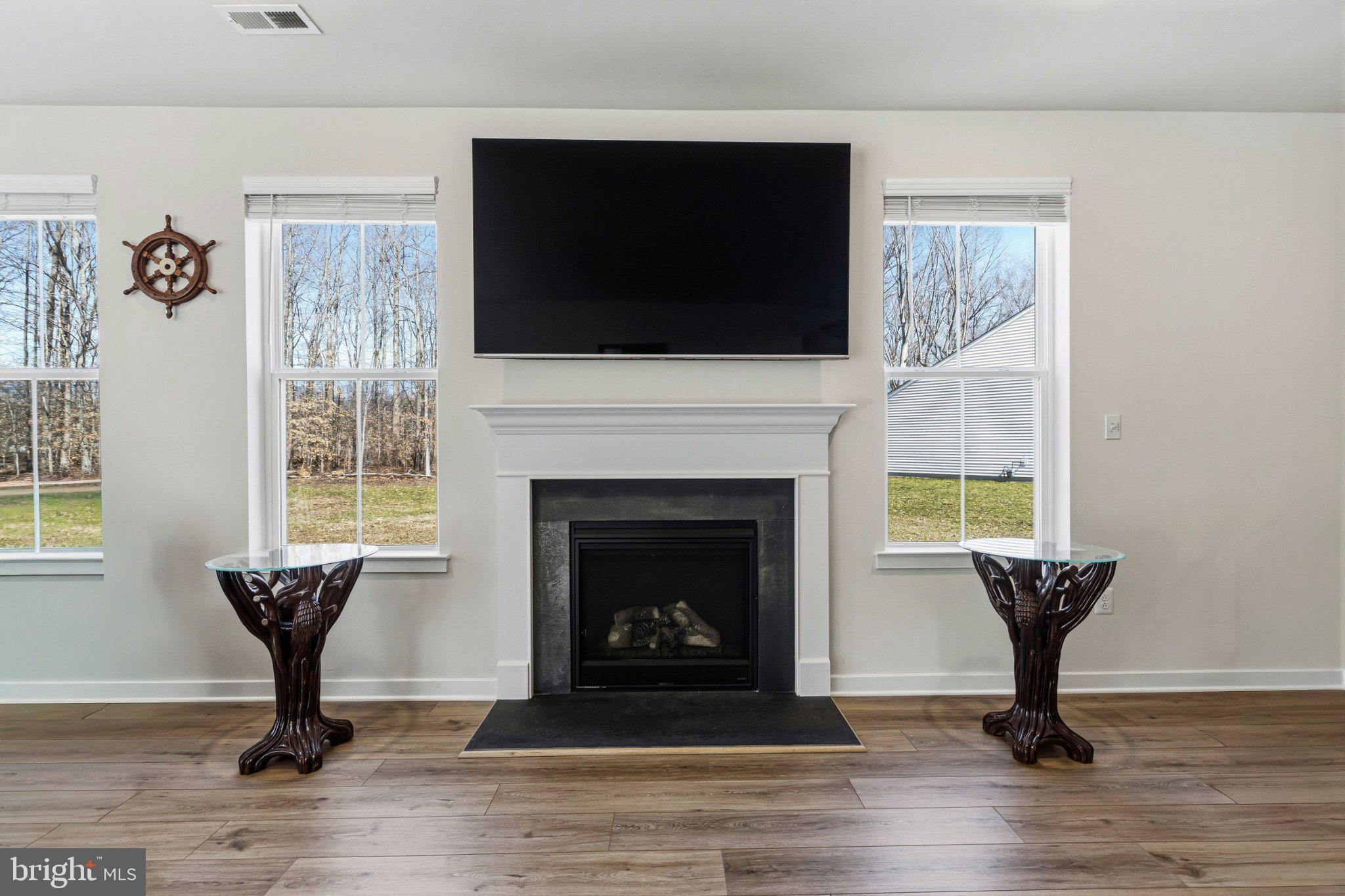 THE CASCADES - Residential