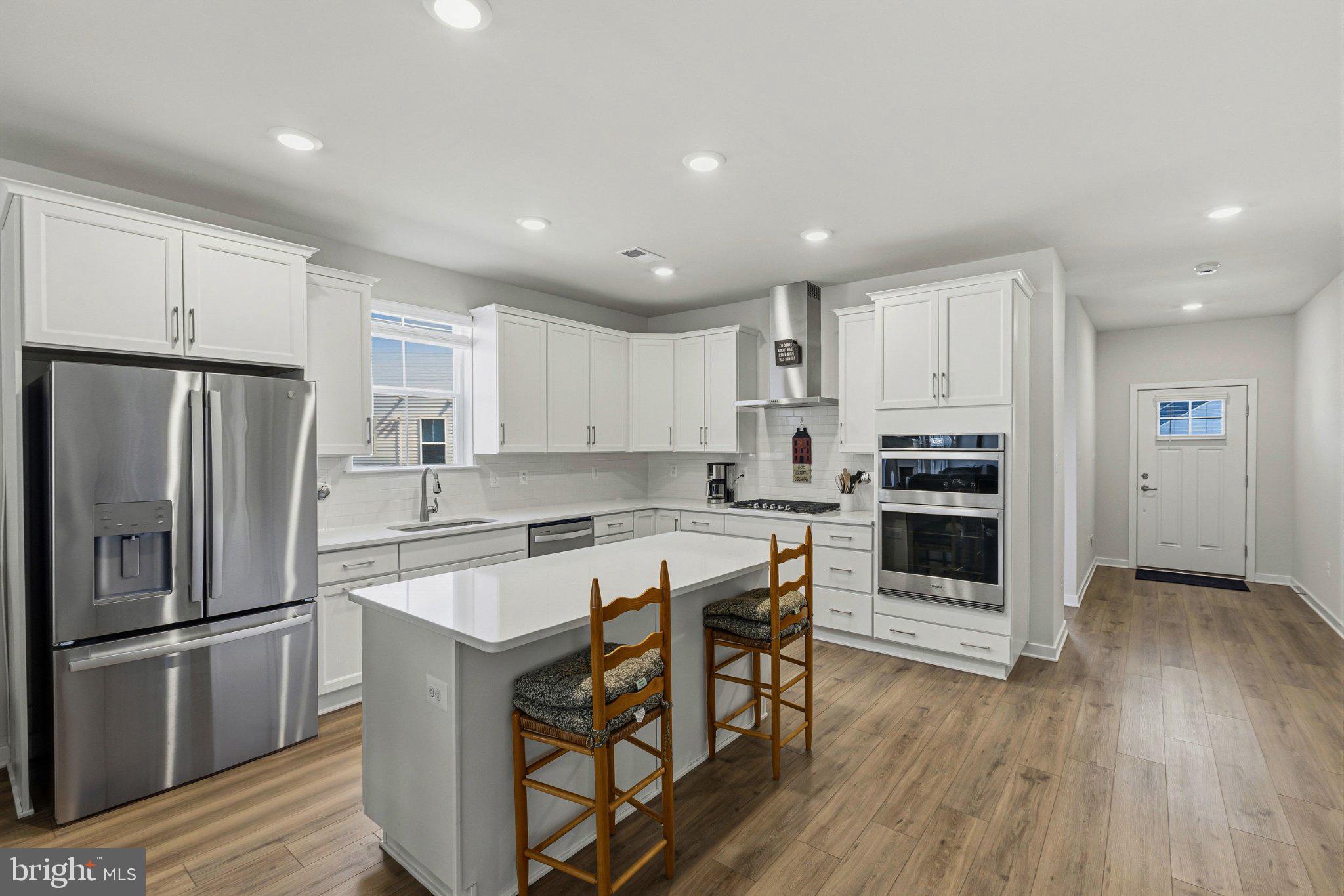 THE CASCADES - Residential