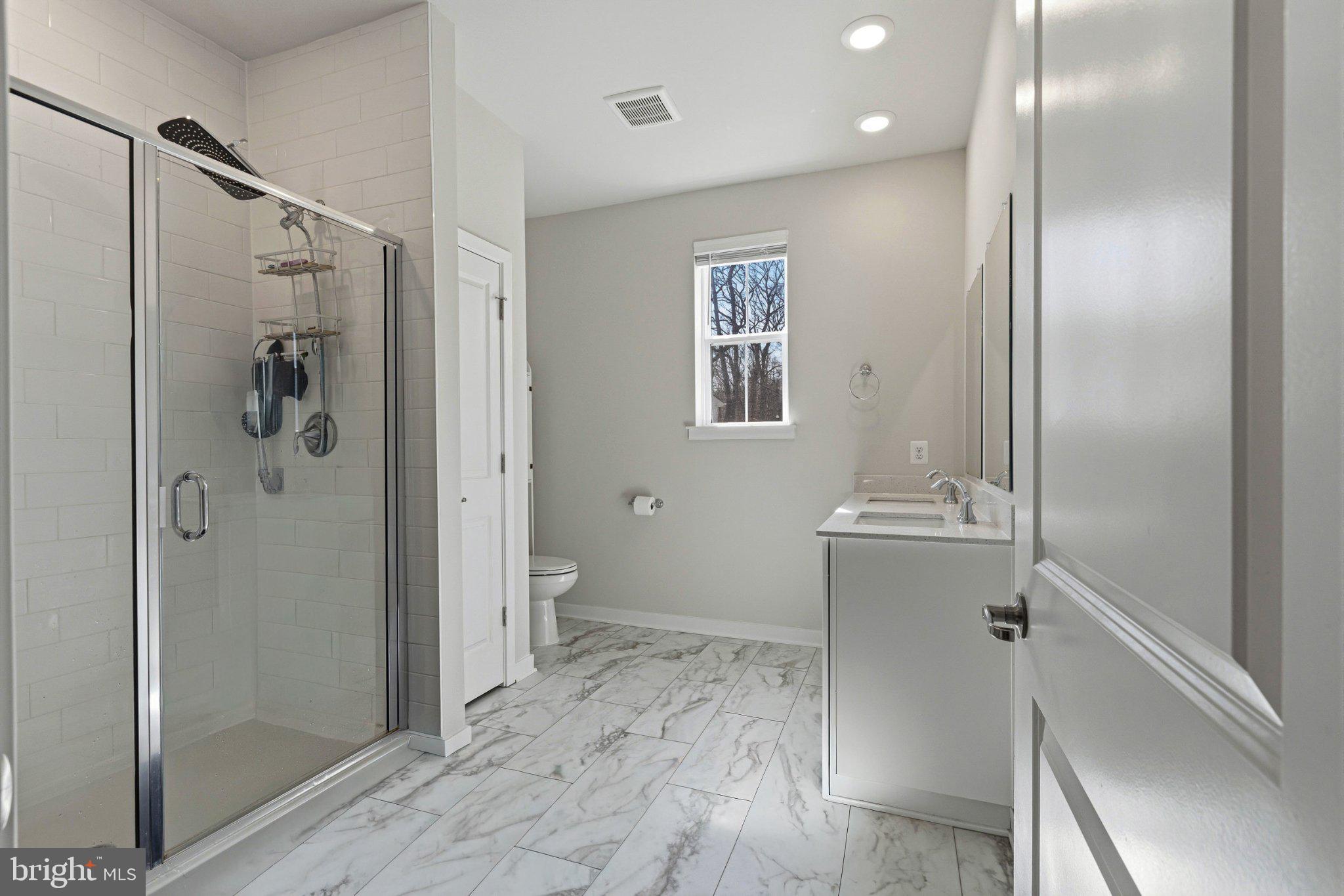 THE CASCADES - Residential