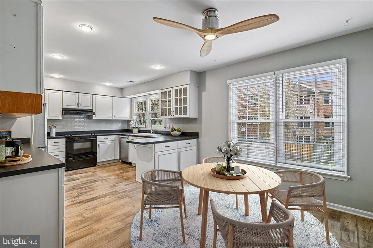 CHARING CROSS - Residential