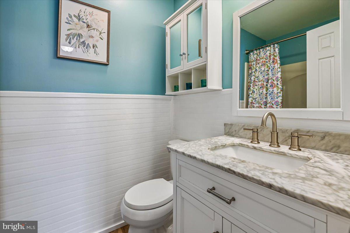 CHARING CROSS - Residential