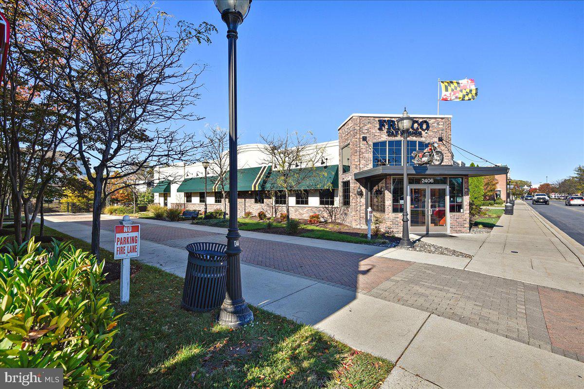 CHARING CROSS - Residential